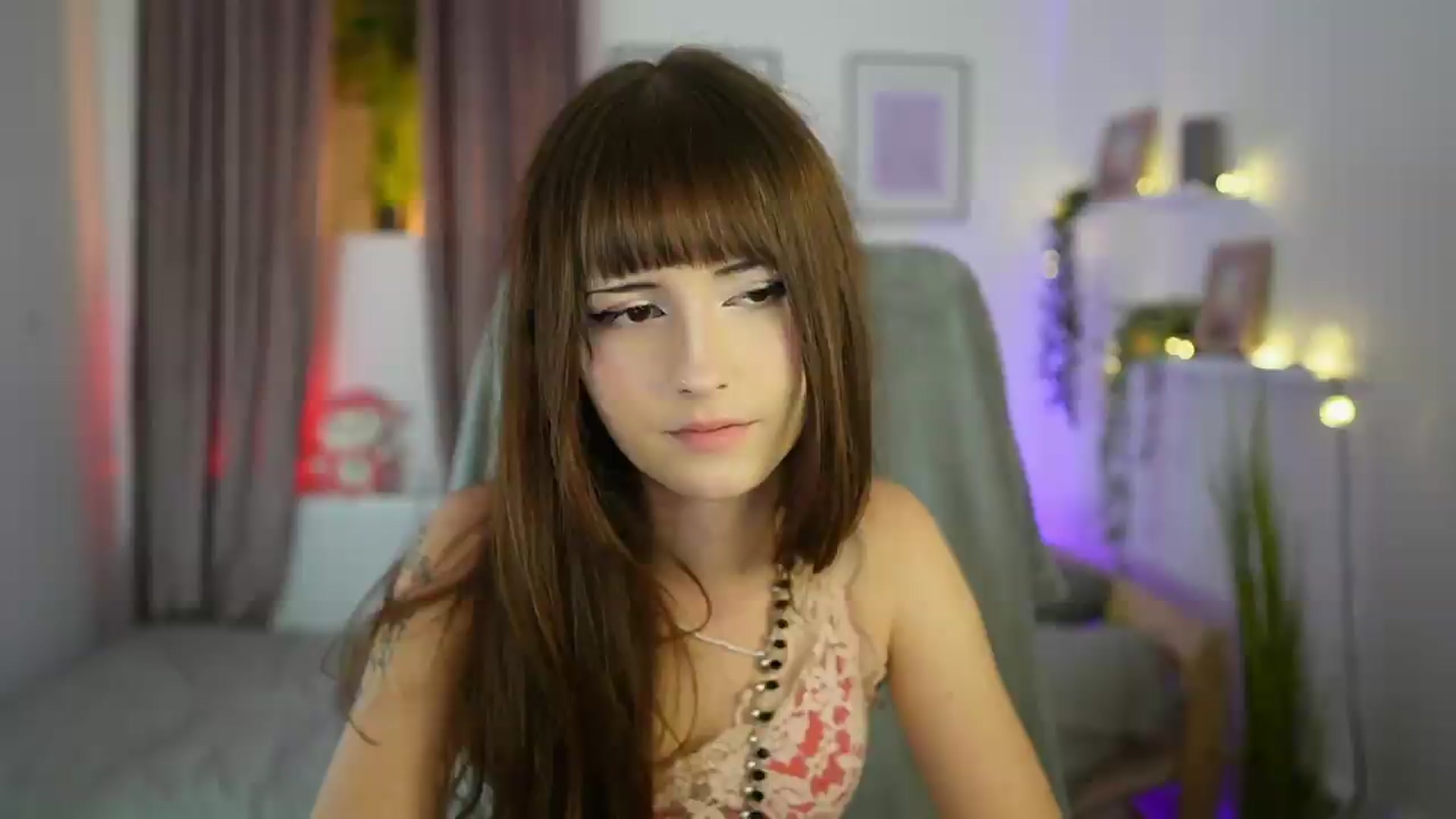Gallery image thumbnail from Ella_Young's myfreecams stream on, 08/30/2026, 16:20 image 3 of 20