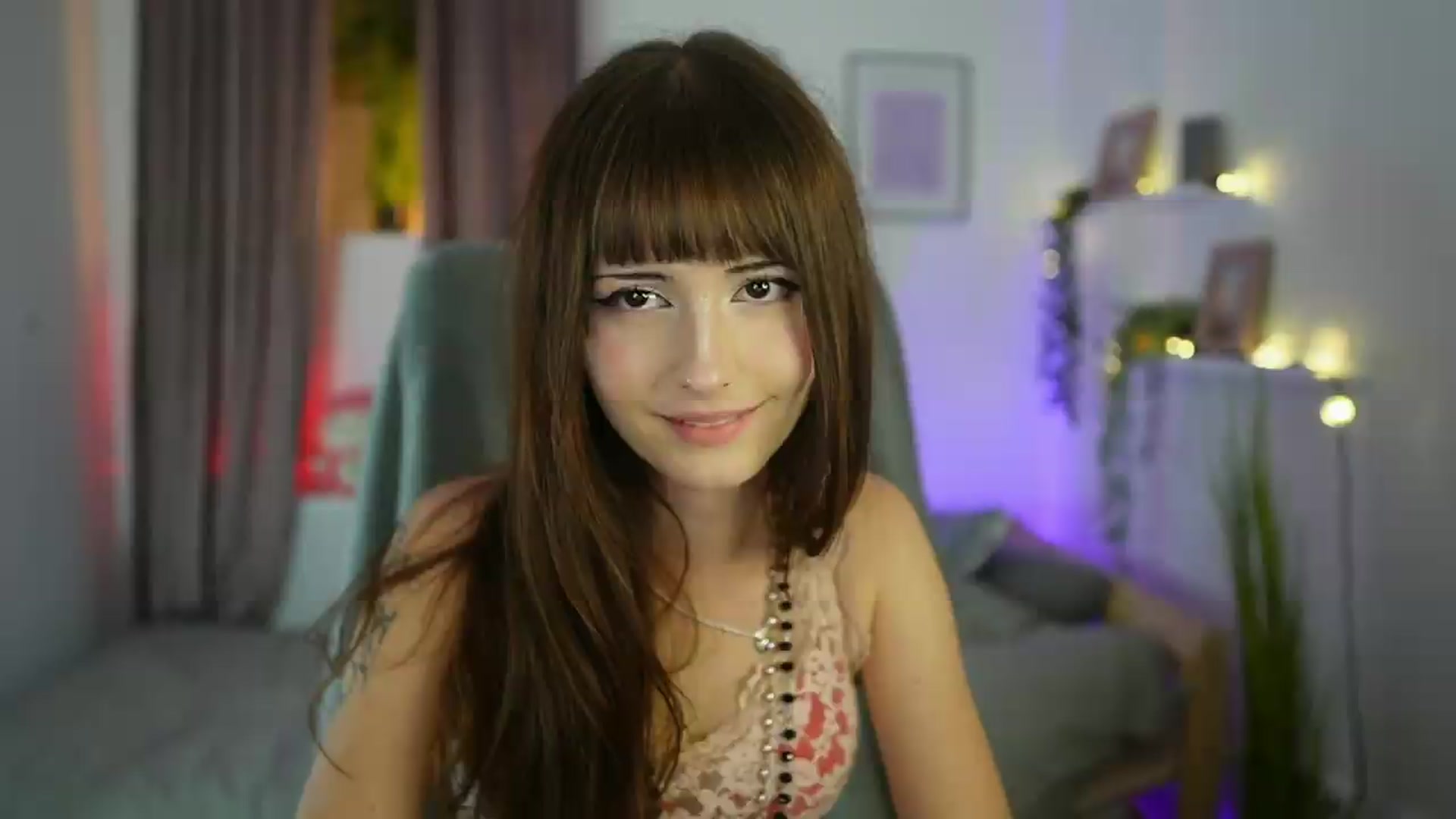 Gallery image thumbnail from Ella_Young's myfreecams stream on, 08/30/2026, 16:20 image 2 of 20