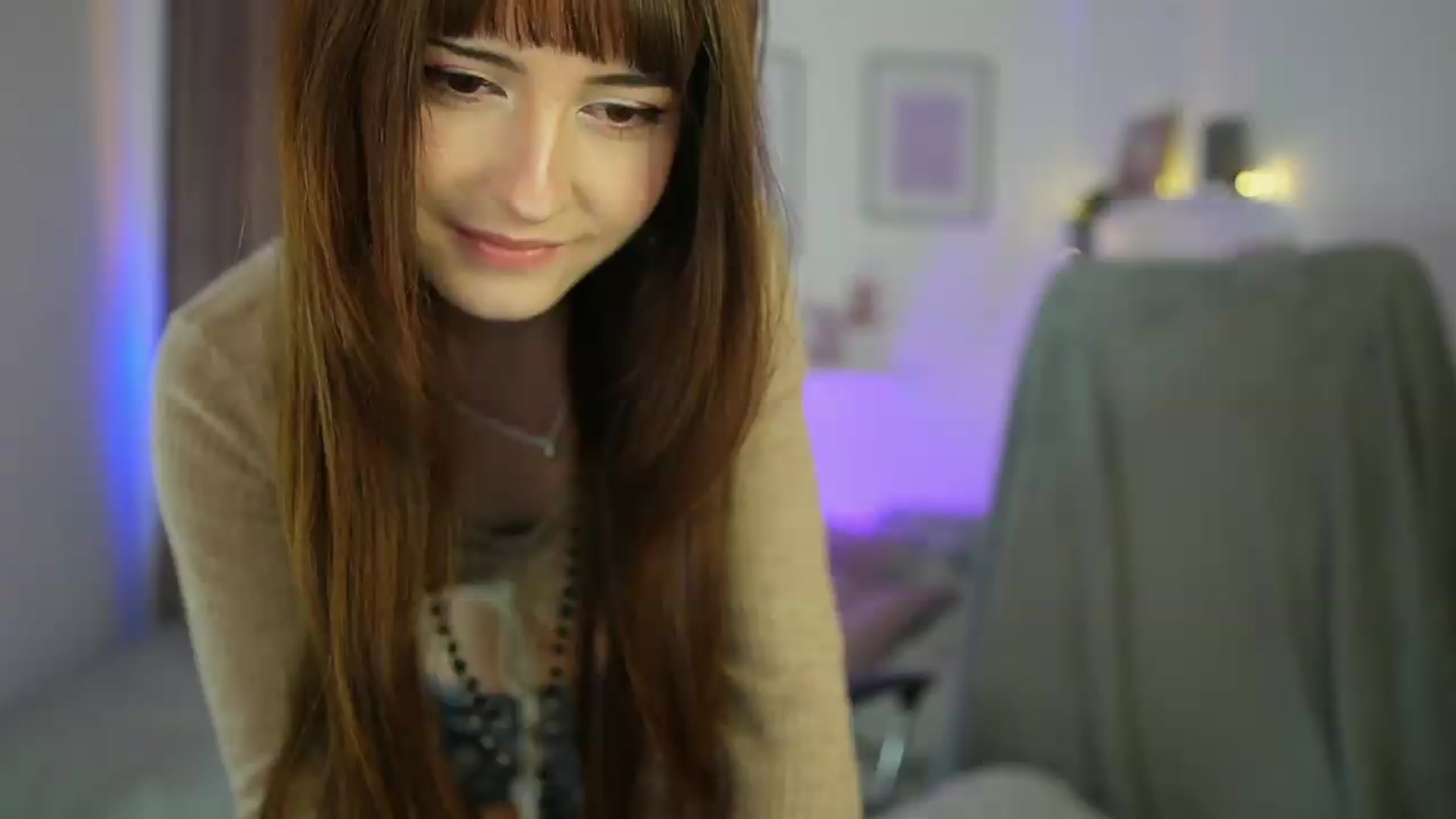 Gallery image thumbnail from Ella_Young's myfreecams stream on, 08/31/2026, 13:50 image 12 of 20