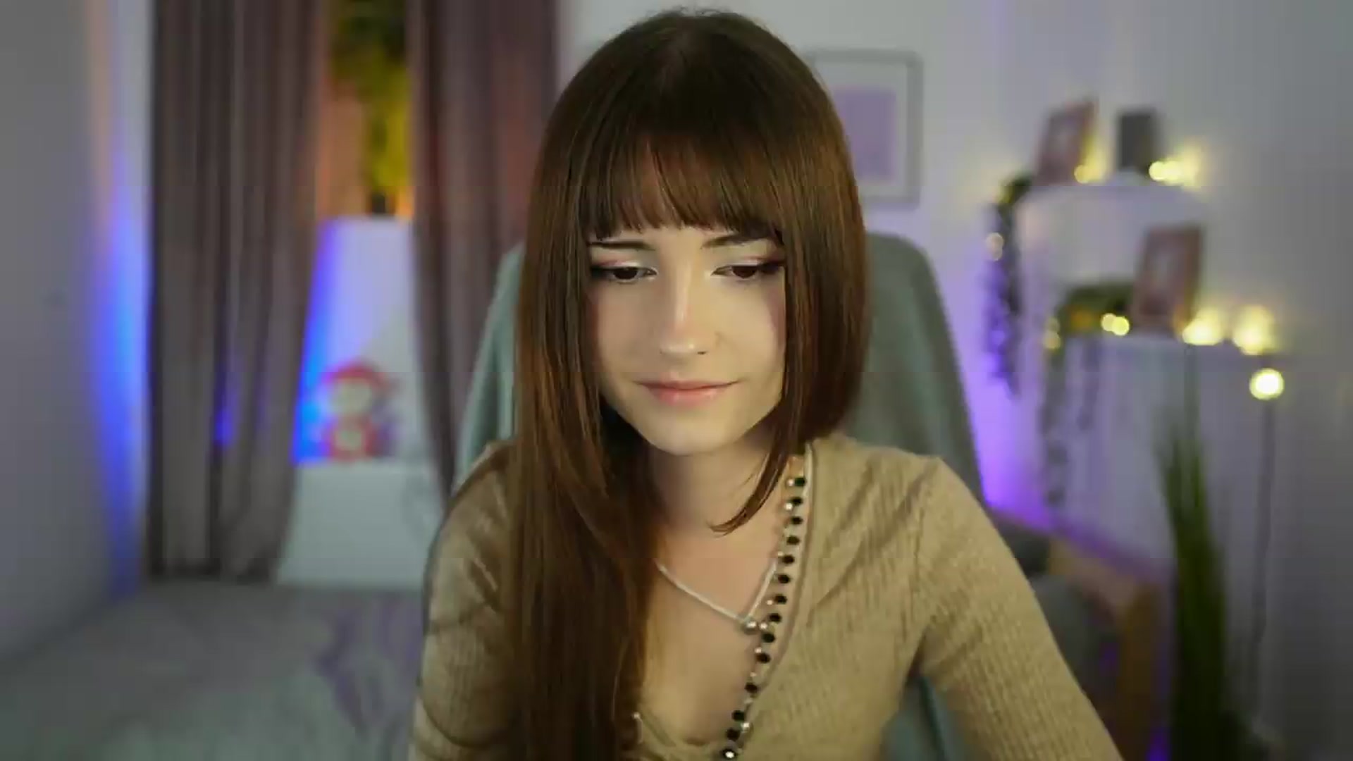 Gallery image thumbnail from Ella_Young's myfreecams stream on, 08/31/2026, 13:50 image 6 of 20