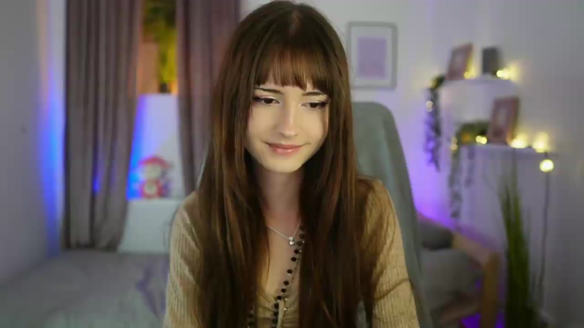 Gallery image thumbnail from Ella_Young's myfreecams stream on, 08/31/2026, 14:26 image 11 of 20