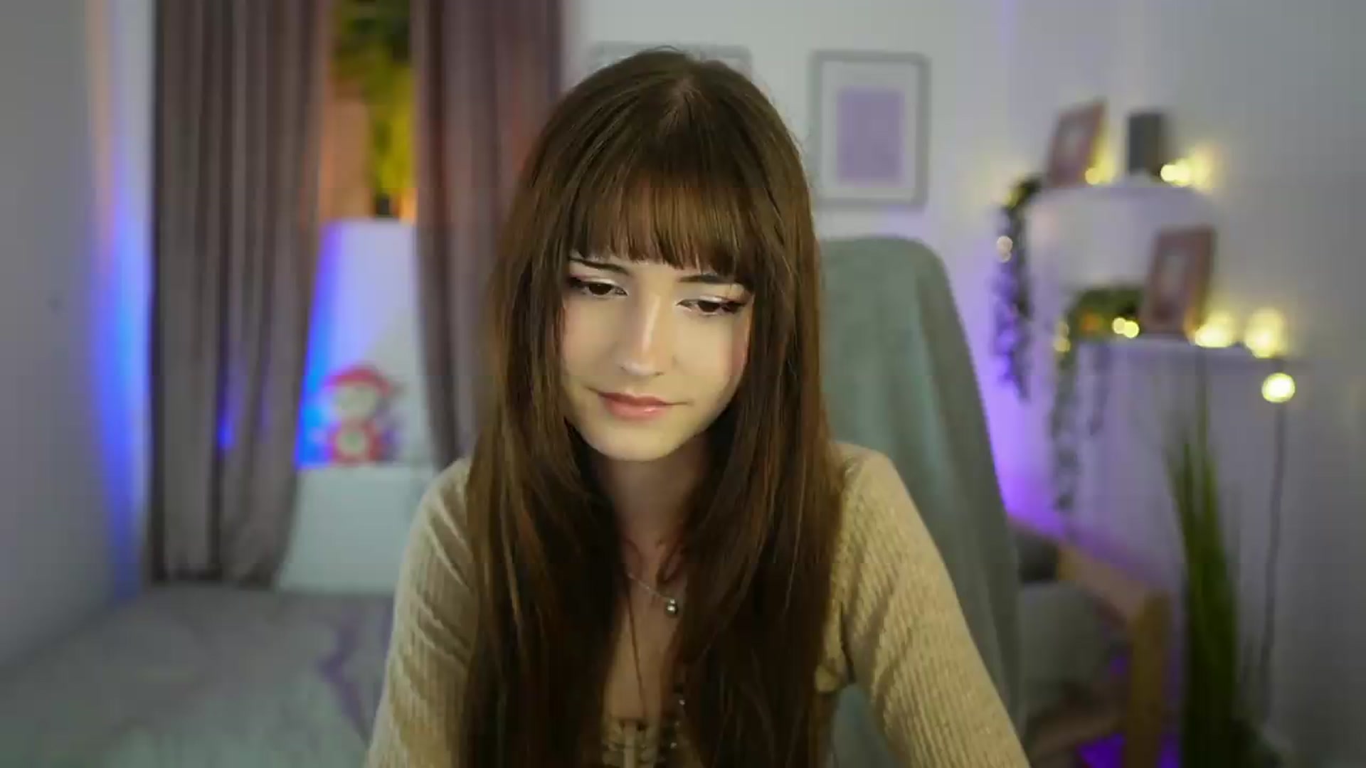 Gallery image thumbnail from Ella_Young's myfreecams stream on, 08/31/2026, 14:26 image 1 of 20