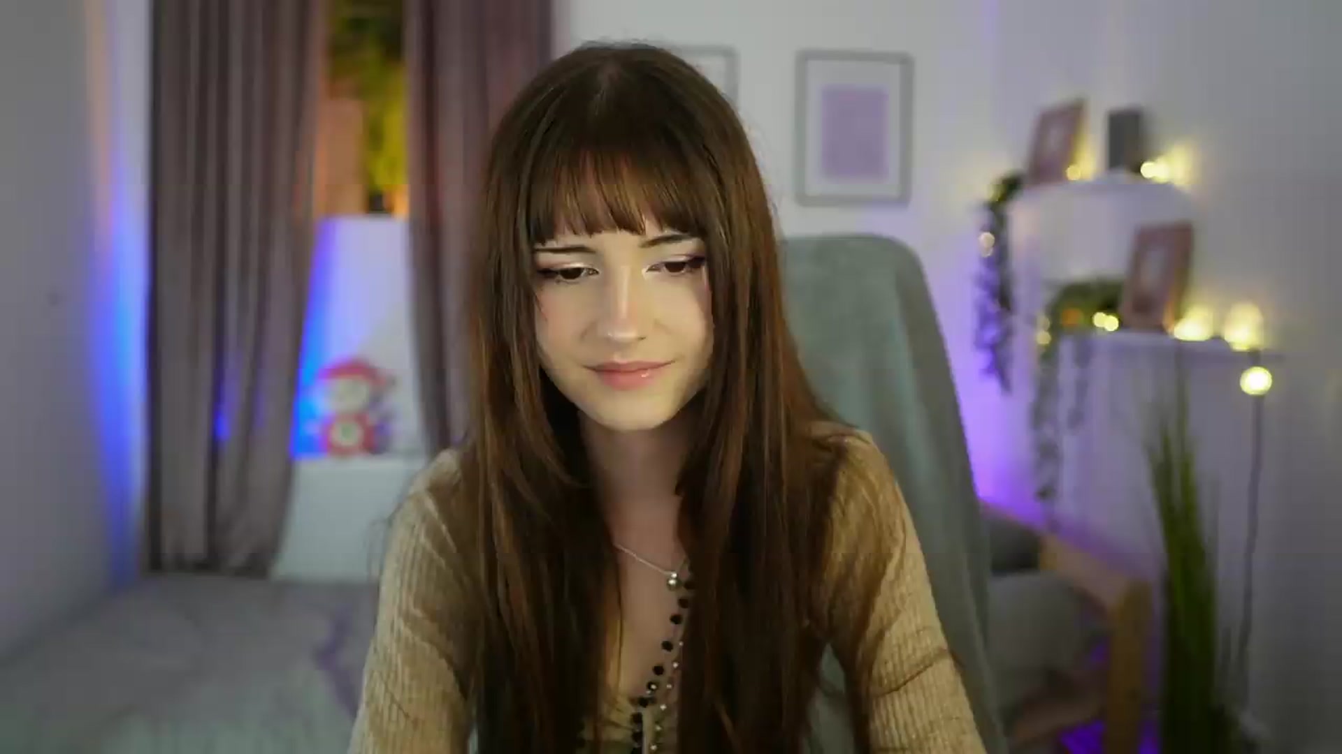 Gallery image thumbnail from Ella_Young's myfreecams stream on, 08/31/2026, 14:26 image 12 of 20