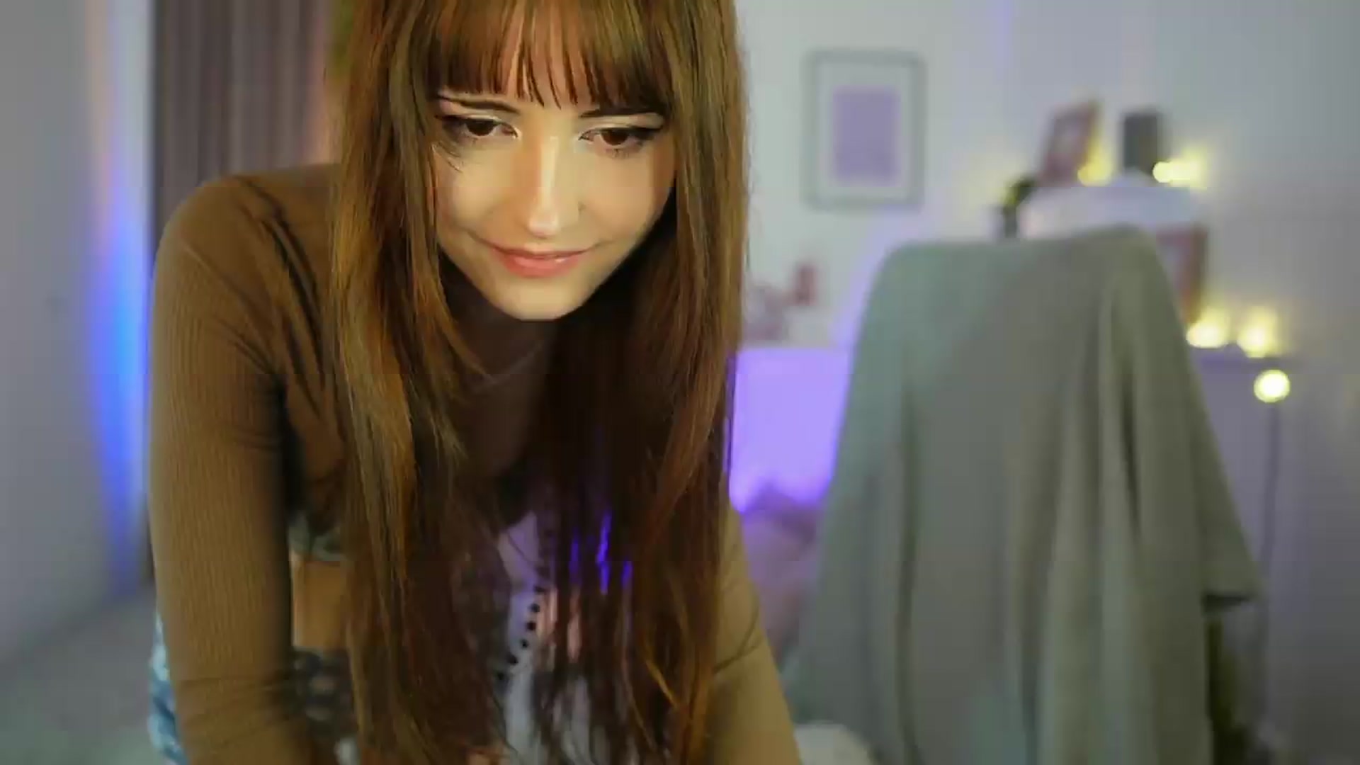 Gallery image thumbnail from Ella_Young's myfreecams stream on, 09/03/2026, 15:37 image 20 of 20