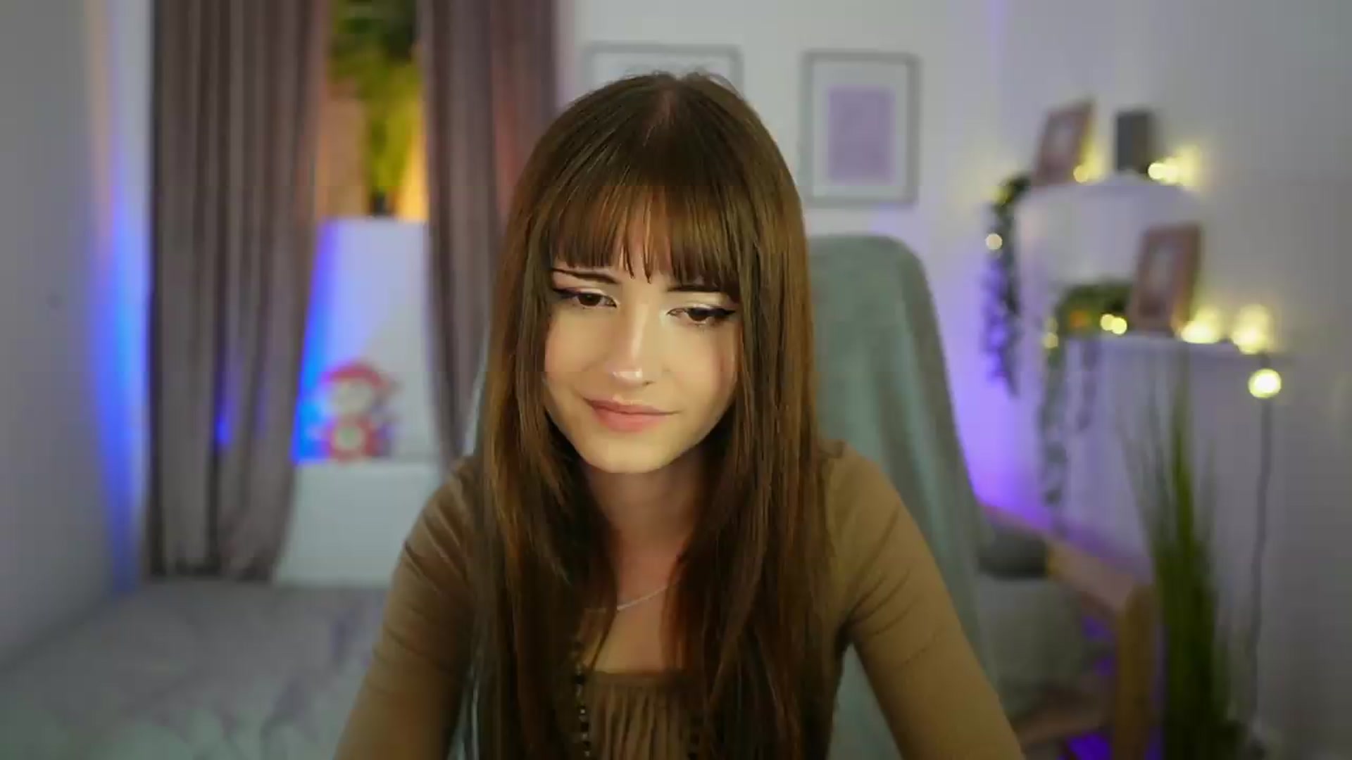 Gallery image thumbnail from Ella_Young's myfreecams stream on, 09/03/2026, 15:37 image 14 of 20