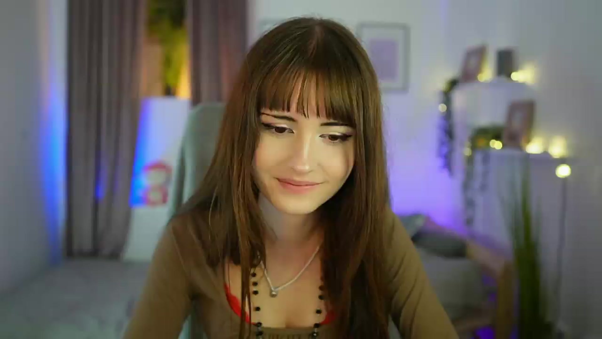 Gallery image thumbnail from Ella_Young's myfreecams stream on, 09/03/2026, 16:25 image 11 of 20