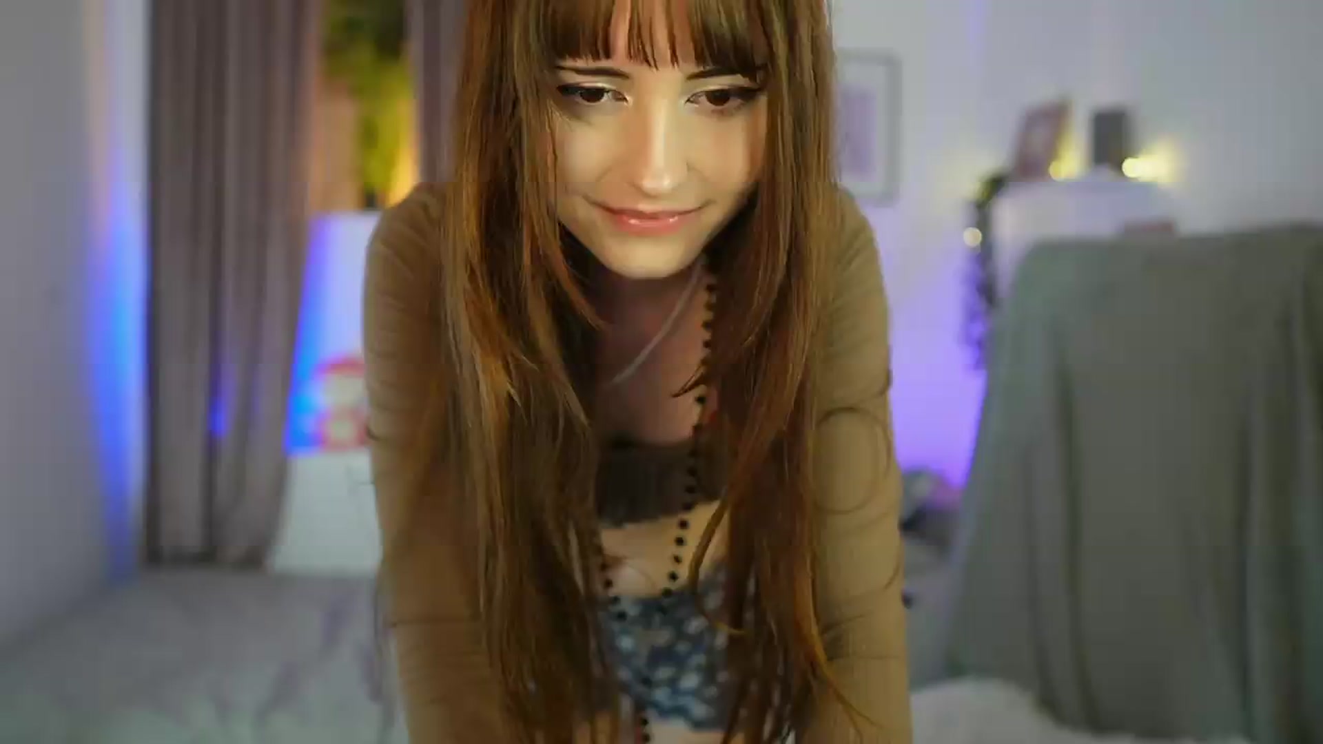 Gallery image thumbnail from Ella_Young's myfreecams stream on, 09/03/2026, 16:25 image 5 of 20