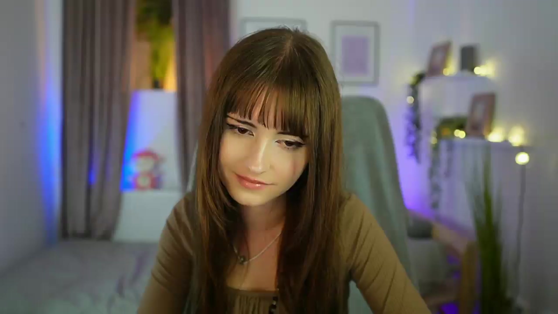 Gallery image thumbnail from Ella_Young's myfreecams stream on, 09/03/2026, 17:00 image 9 of 20