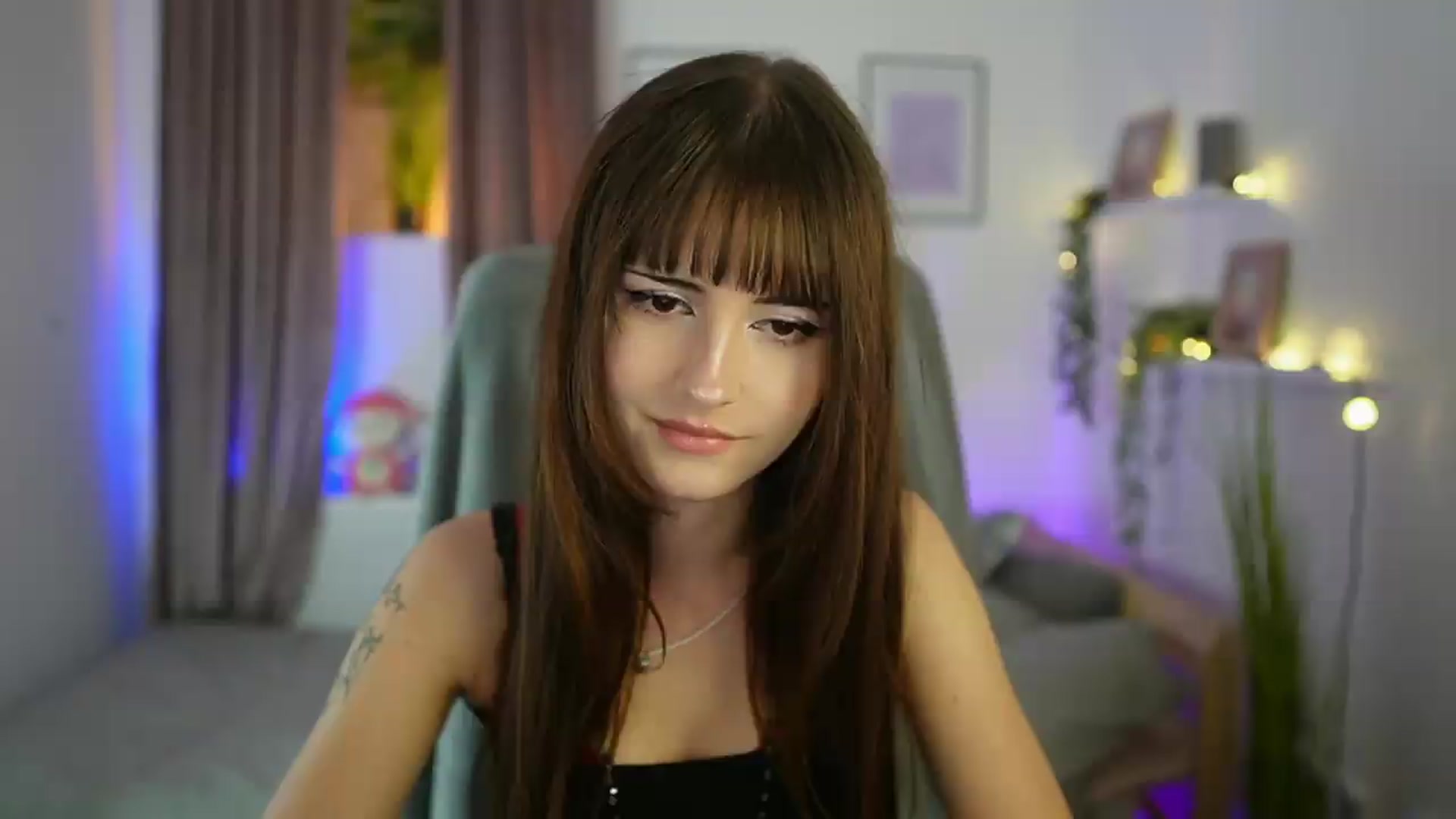 Gallery image thumbnail from Ella_Young's myfreecams stream on, 09/04/2026, 15:06 image 3 of 20