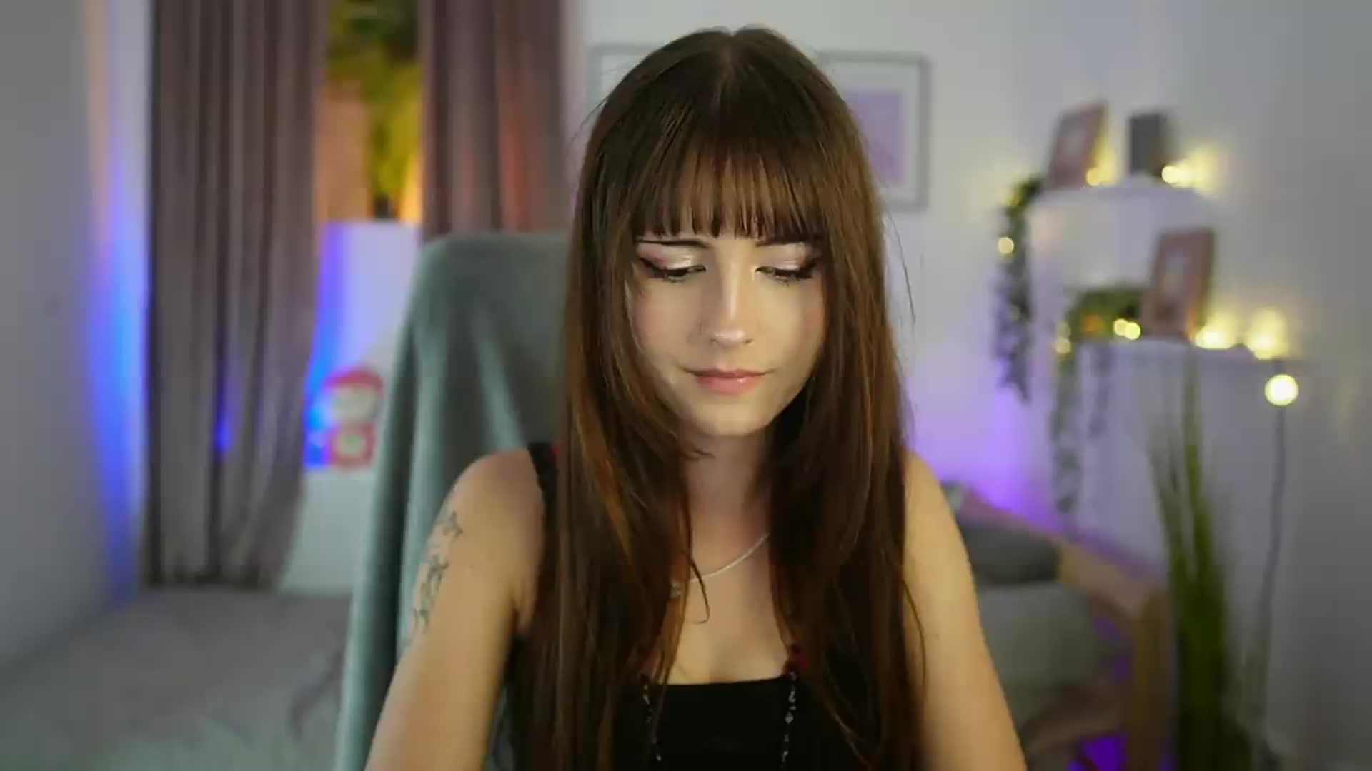 Gallery image thumbnail from Ella_Young's myfreecams stream on, 09/04/2026, 15:06 image 5 of 20