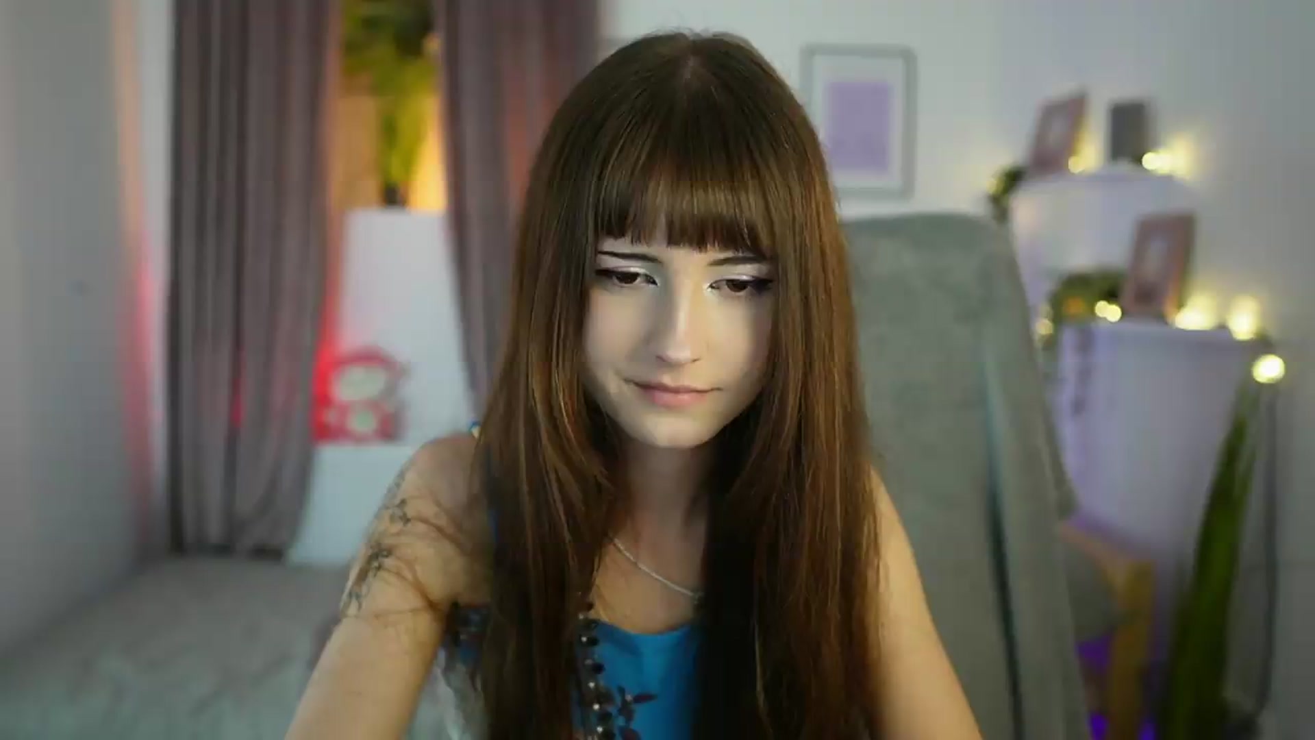 Gallery image thumbnail from Ella_Young's myfreecams stream on, 09/10/2026, 14:26 image 6 of 20
