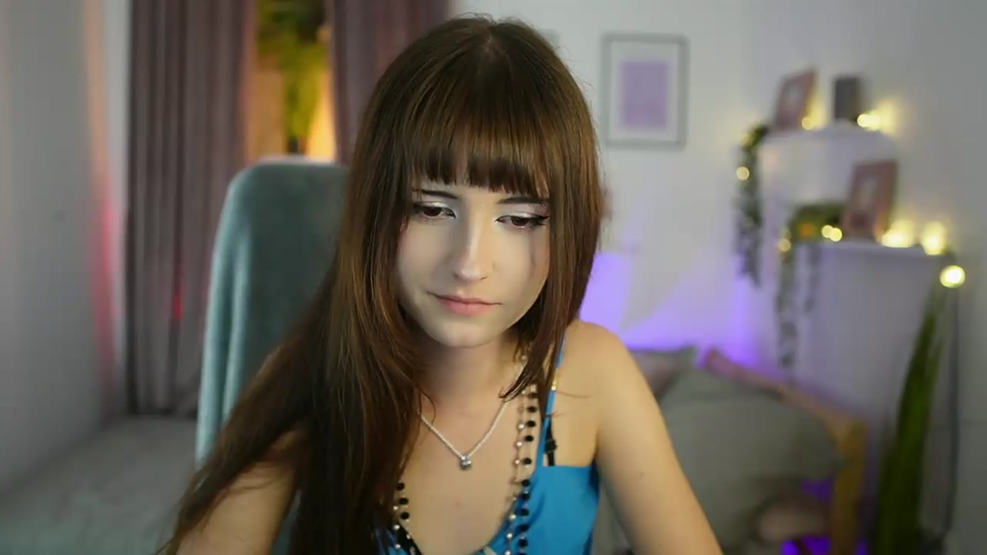 Gallery image thumbnail from Ella_Young's myfreecams stream on, 09/10/2026, 15:03 image 10 of 20