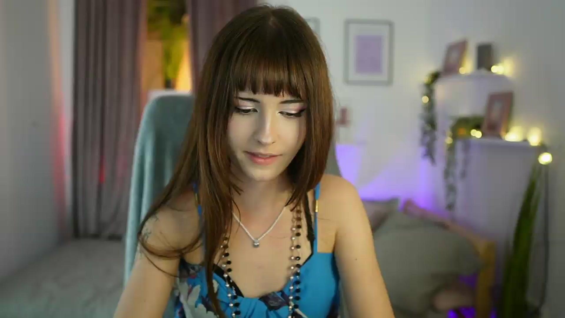 Gallery image thumbnail from Ella_Young's myfreecams stream on, 09/10/2026, 15:03 image 17 of 20