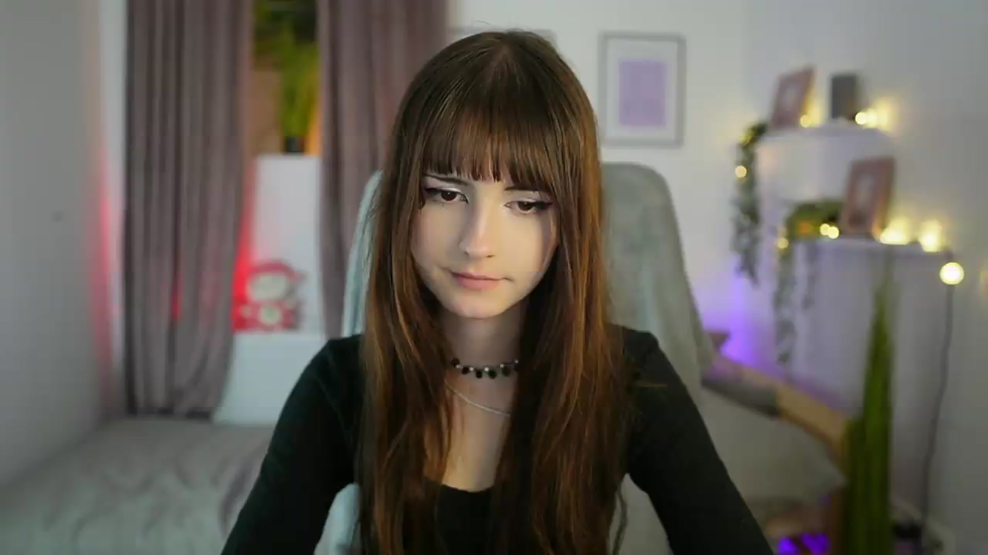 Gallery image thumbnail from Ella_Young's myfreecams stream on, 09/13/2026, 16:05 image 5 of 20
