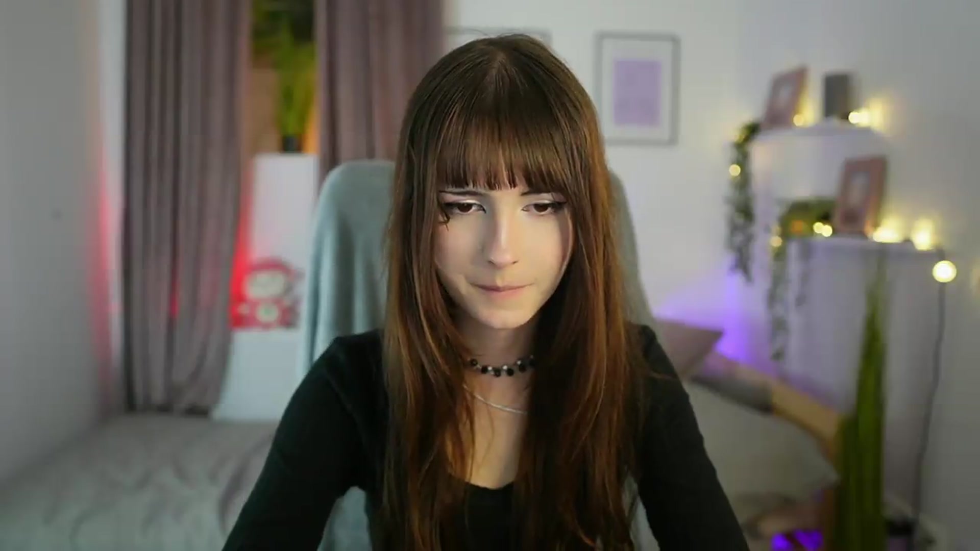 Gallery image thumbnail from Ella_Young's myfreecams stream on, 09/13/2026, 16:05 image 7 of 20