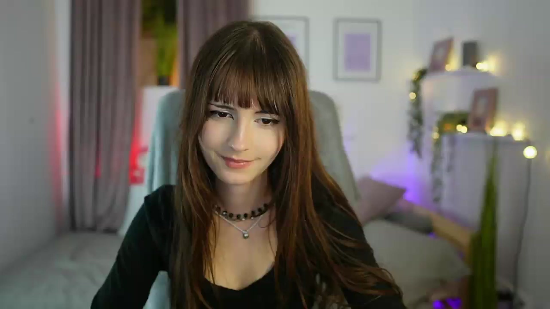 Gallery image thumbnail from Ella_Young's myfreecams stream on, 09/13/2026, 17:29 image 14 of 20