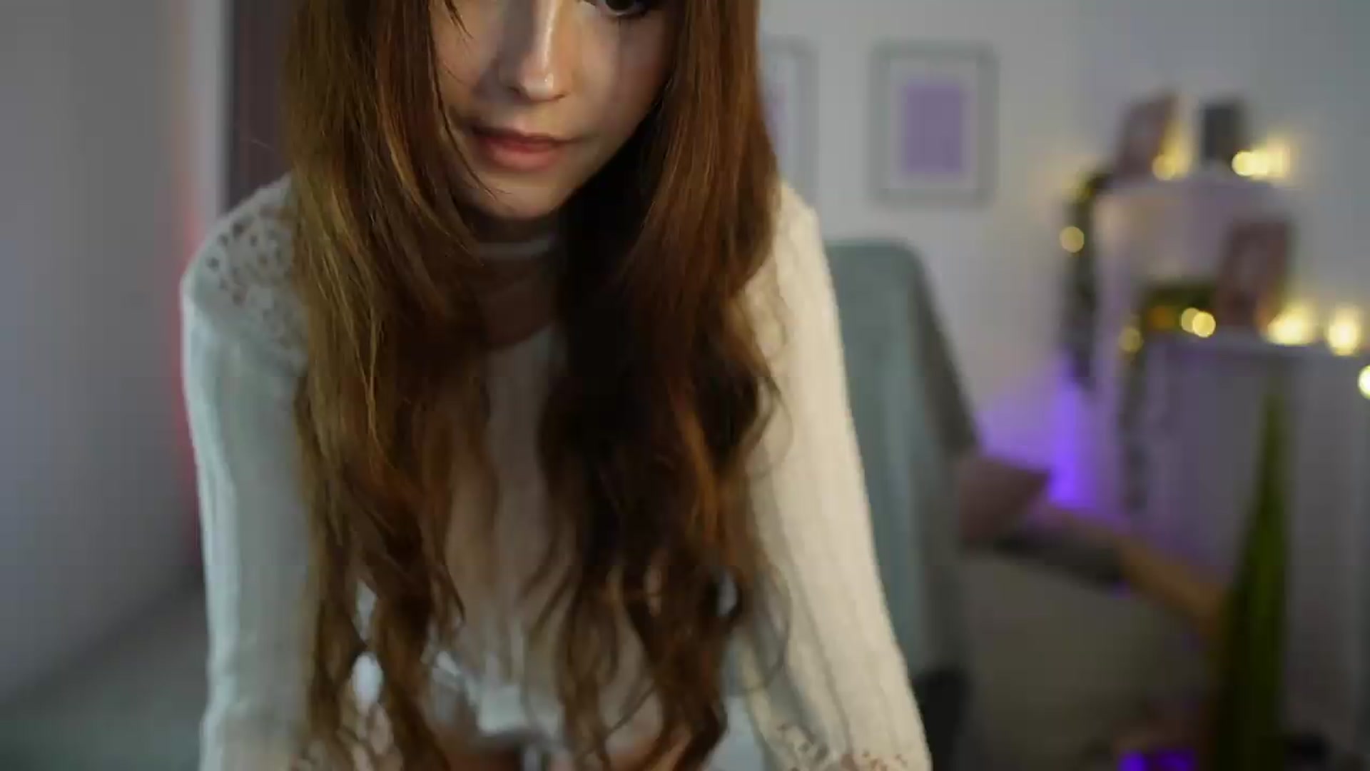 Gallery image thumbnail from Ella_Young's myfreecams stream on, 09/14/2026, 16:04 image 6 of 20