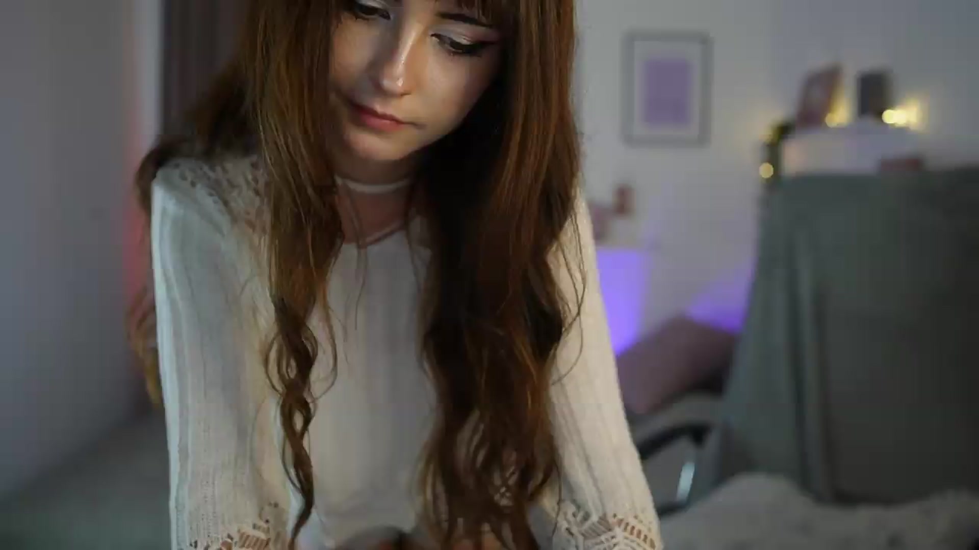 Gallery image thumbnail from Ella_Young's myfreecams stream on, 09/14/2026, 17:23 image 2 of 20