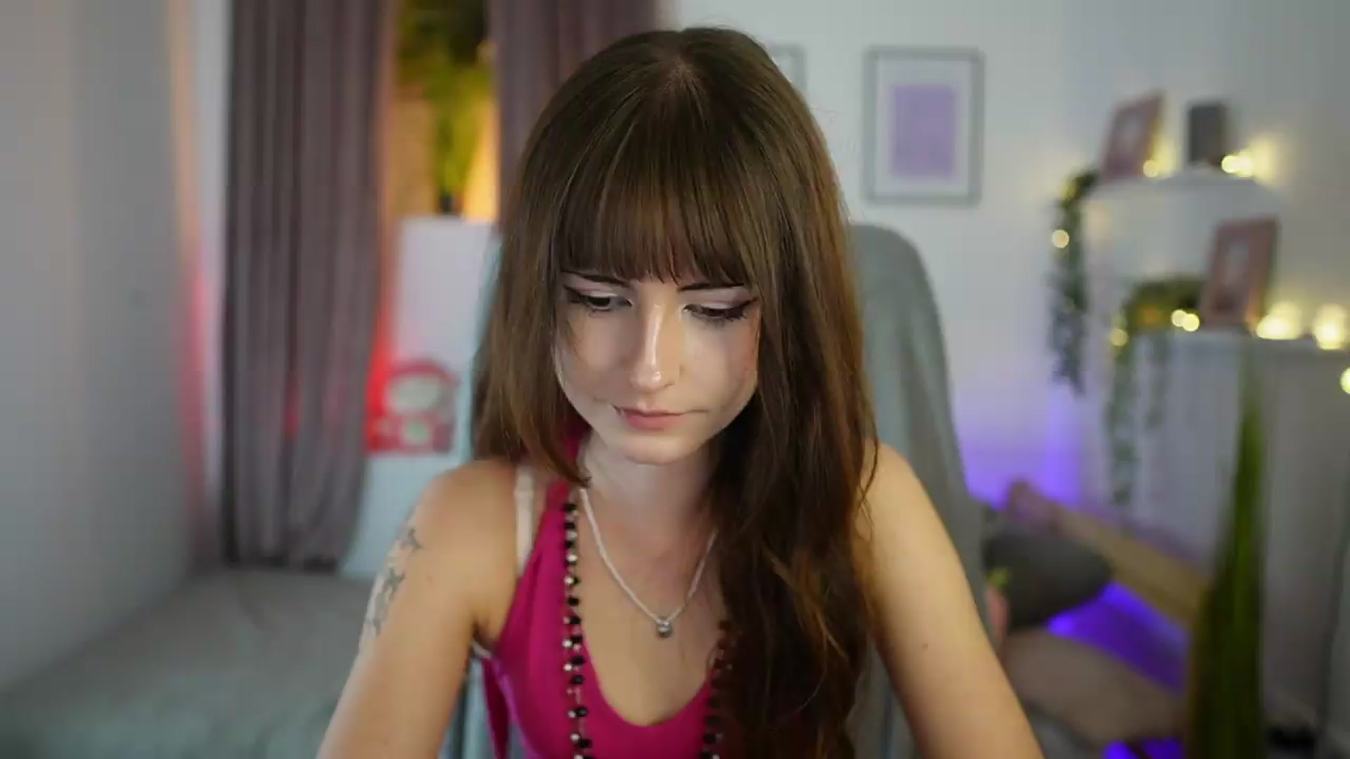 Gallery image thumbnail from Ella_Young's myfreecams stream on, 09/18/2026, 15:13 image 12 of 20