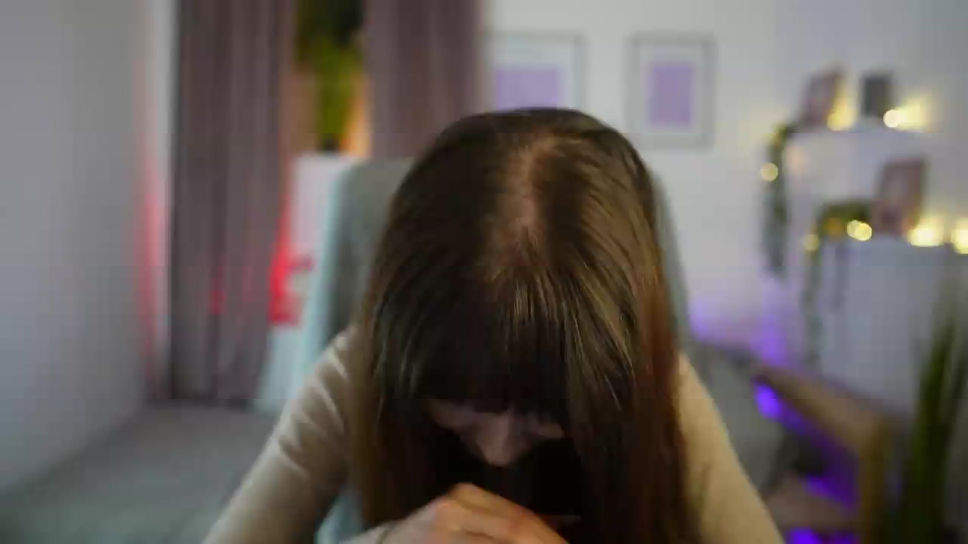 Gallery image thumbnail from Ella_Young's myfreecams stream on, 09/21/2026, 15:35 image 6 of 20