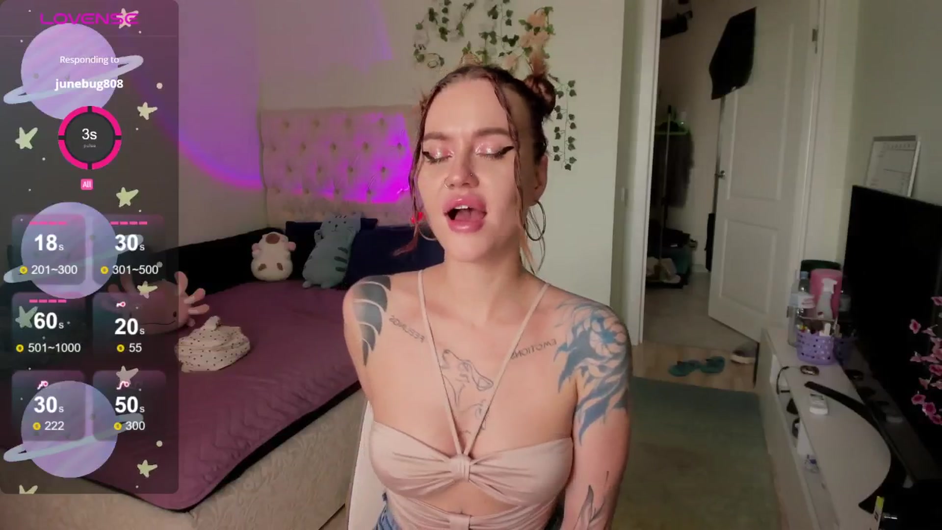 Gallery image thumbnail from Ellaaaa's myfreecams stream on, 07/13/2025, 13:22 image 5 of 20