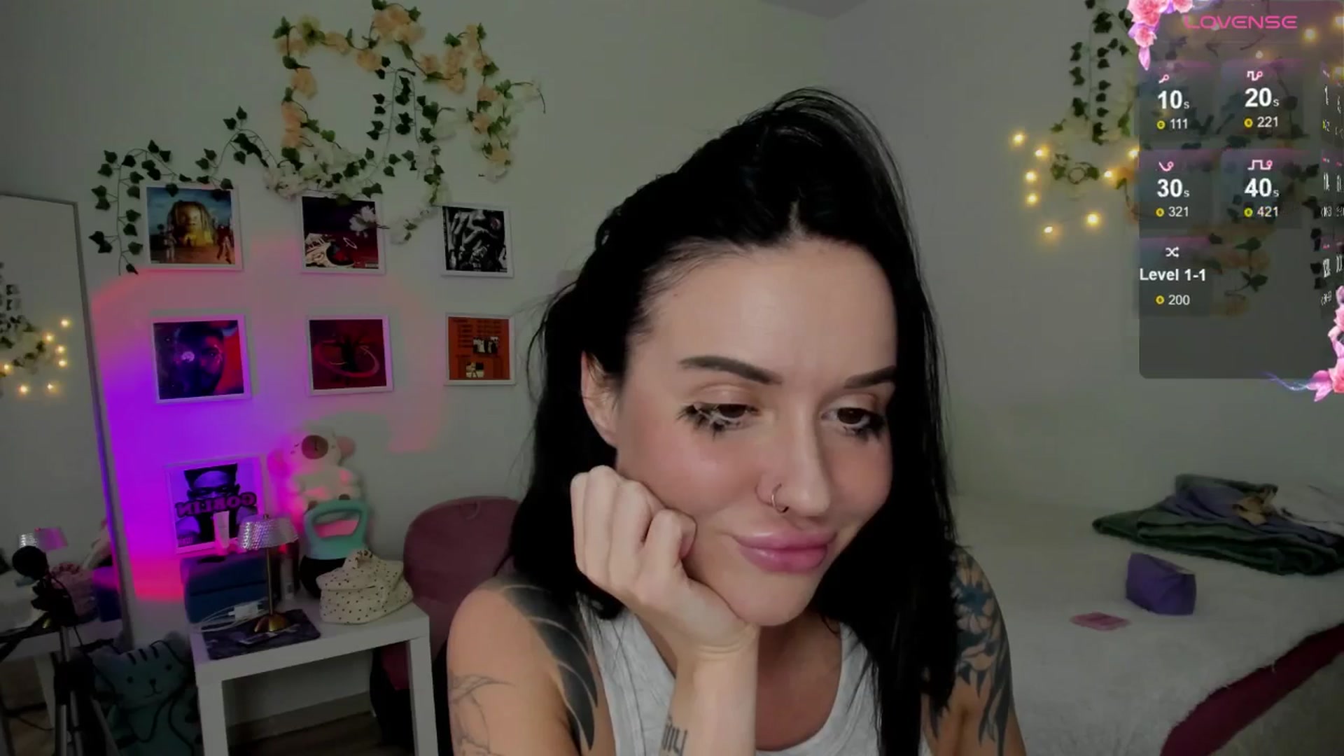Gallery image thumbnail from Ellaaaa's myfreecams stream on, 11/05/2025, 11:15 image 14 of 20