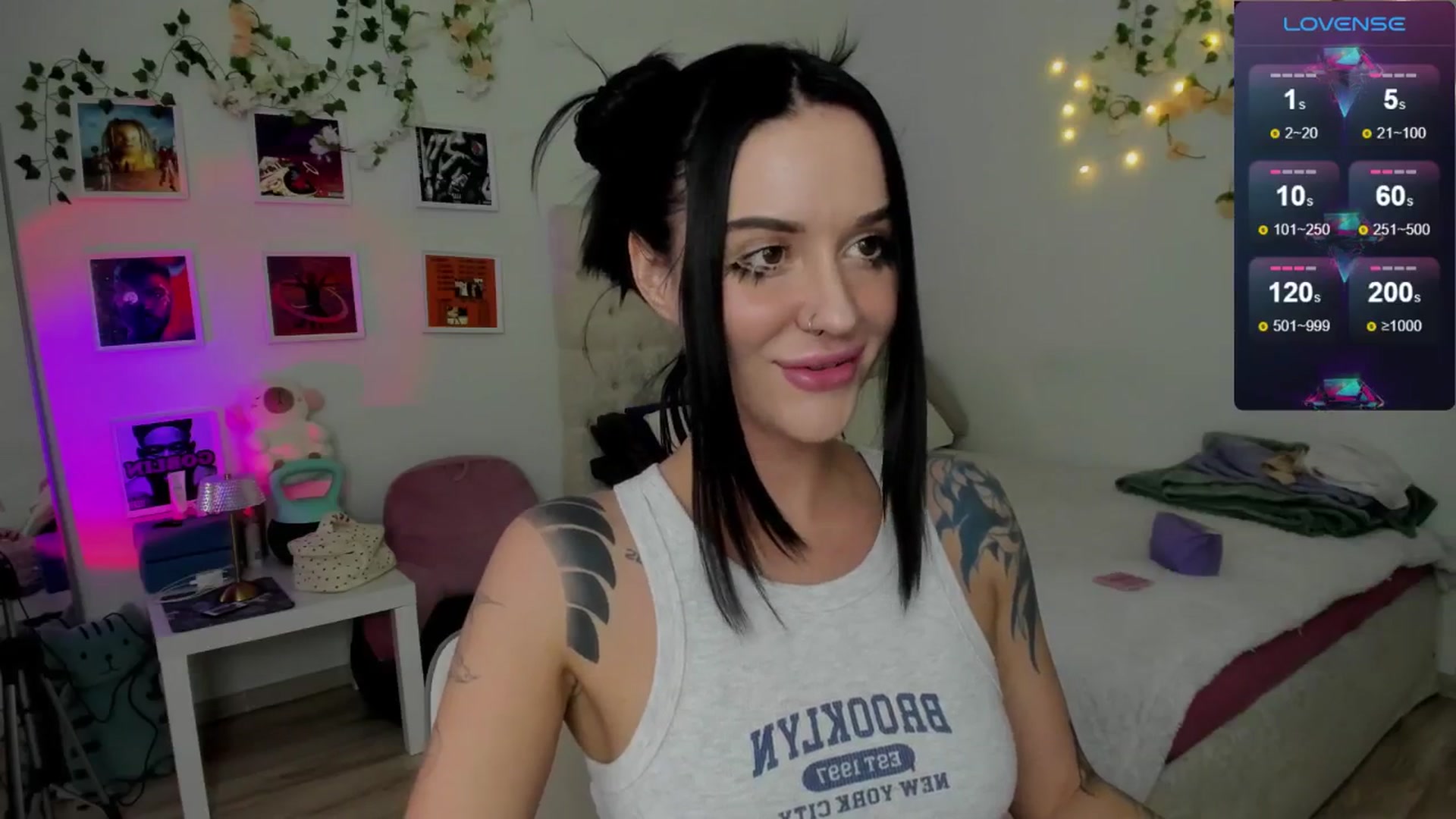 Gallery image thumbnail from Ellaaaa's myfreecams stream on, 11/05/2025, 11:15 image 11 of 20