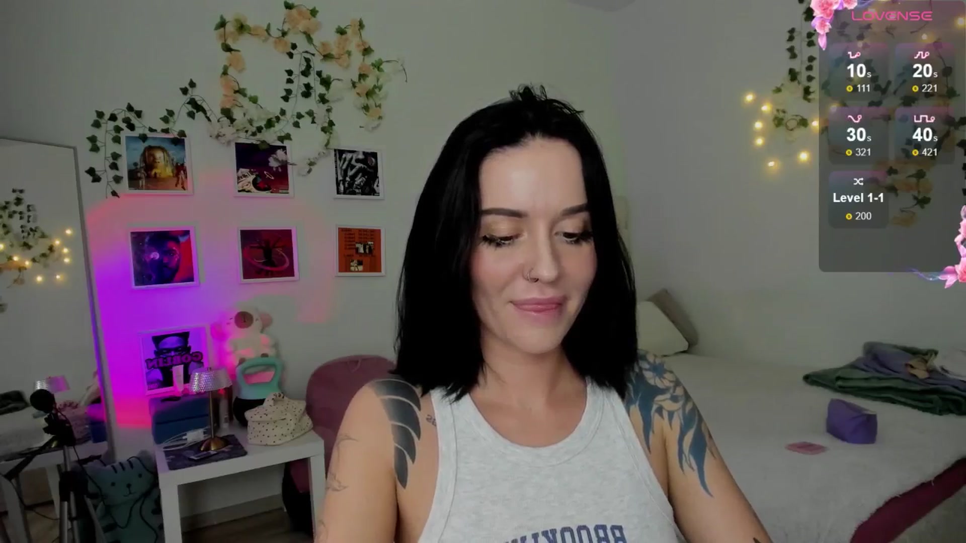Gallery image thumbnail from Ellaaaa's myfreecams stream on, 11/05/2025, 11:15 image 16 of 20