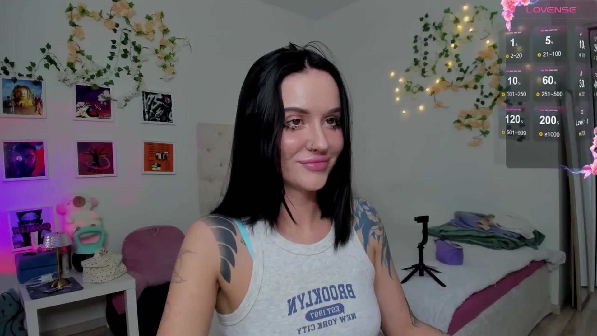 Gallery image thumbnail from Ellaaaa's myfreecams stream on, 11/05/2025, 11:57 image 8 of 20