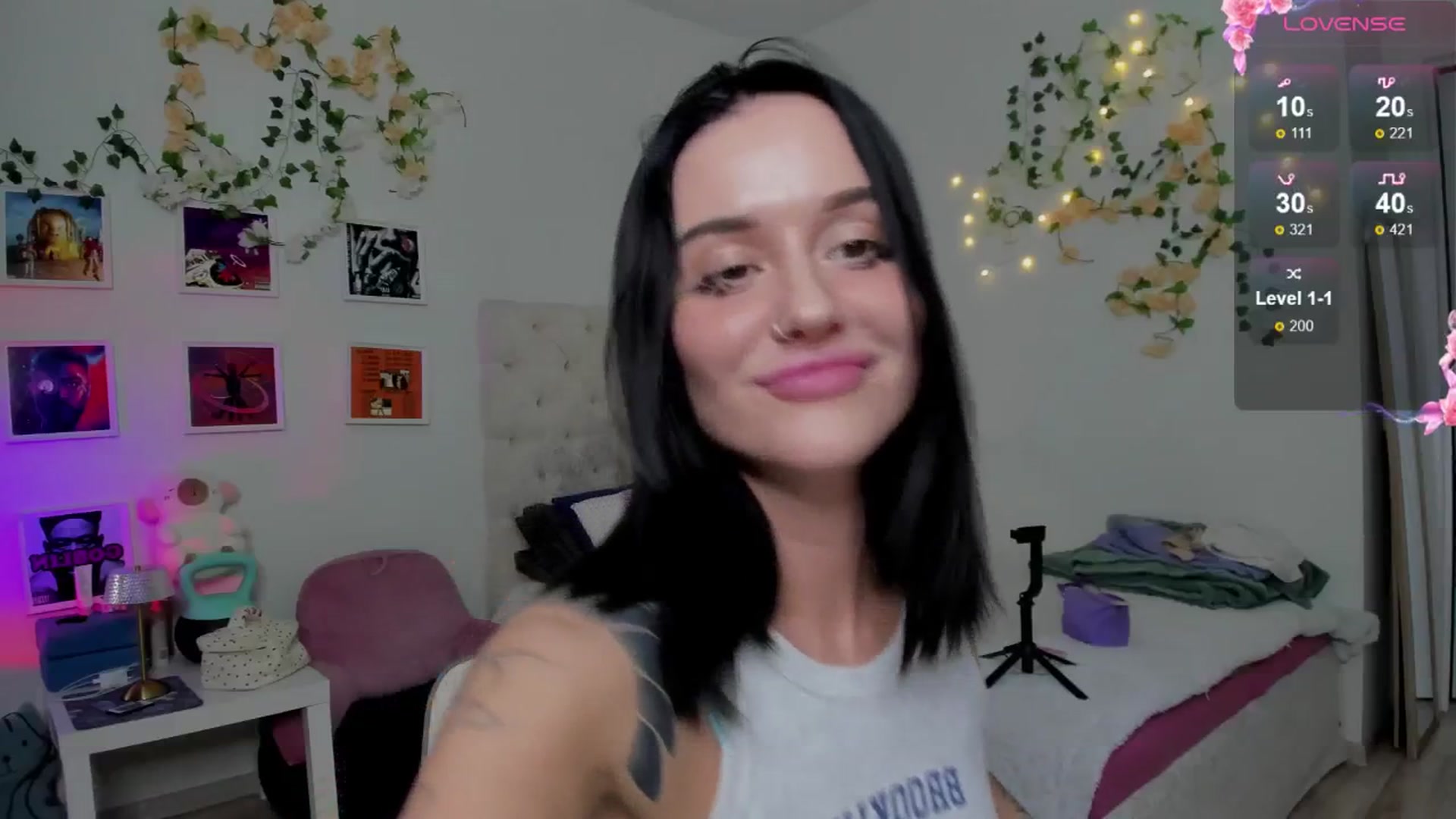 Gallery image thumbnail from Ellaaaa's myfreecams stream on, 11/05/2025, 11:57 image 11 of 20