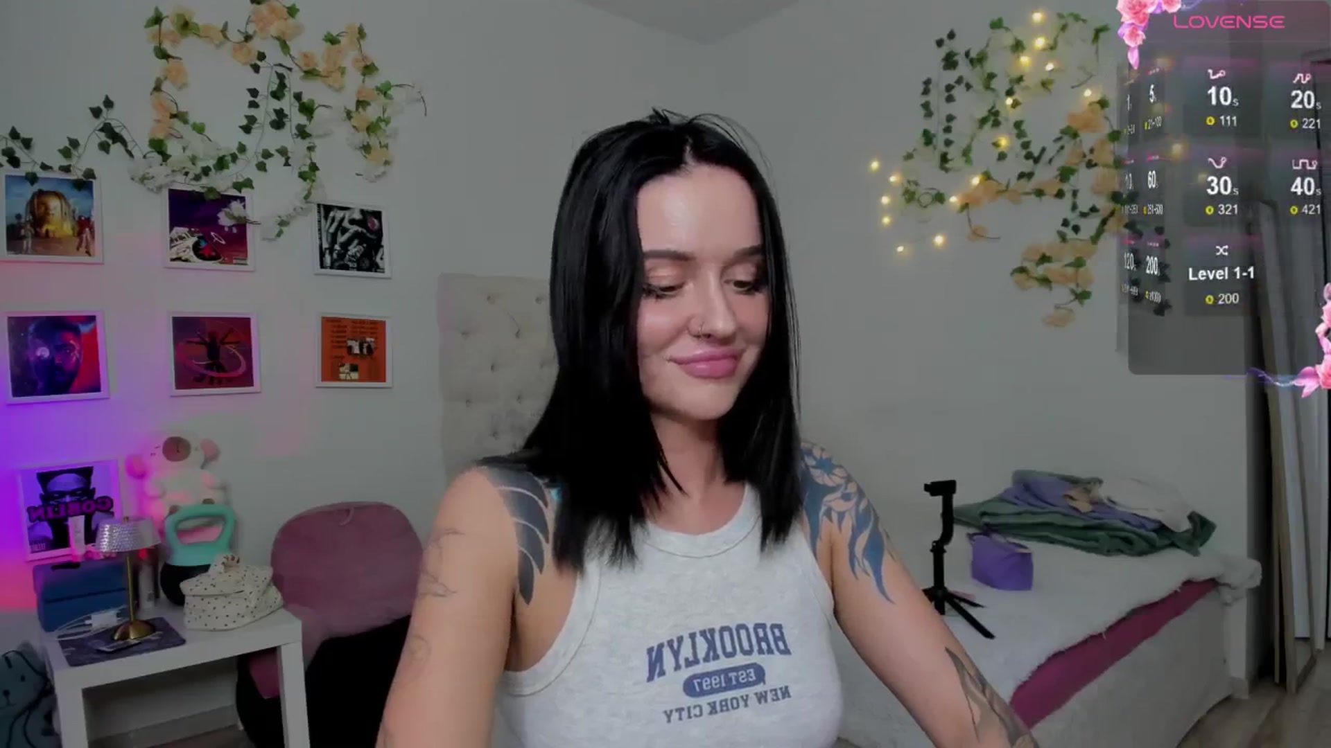 Gallery image thumbnail from Ellaaaa's myfreecams stream on, 11/05/2025, 11:57 image 10 of 20