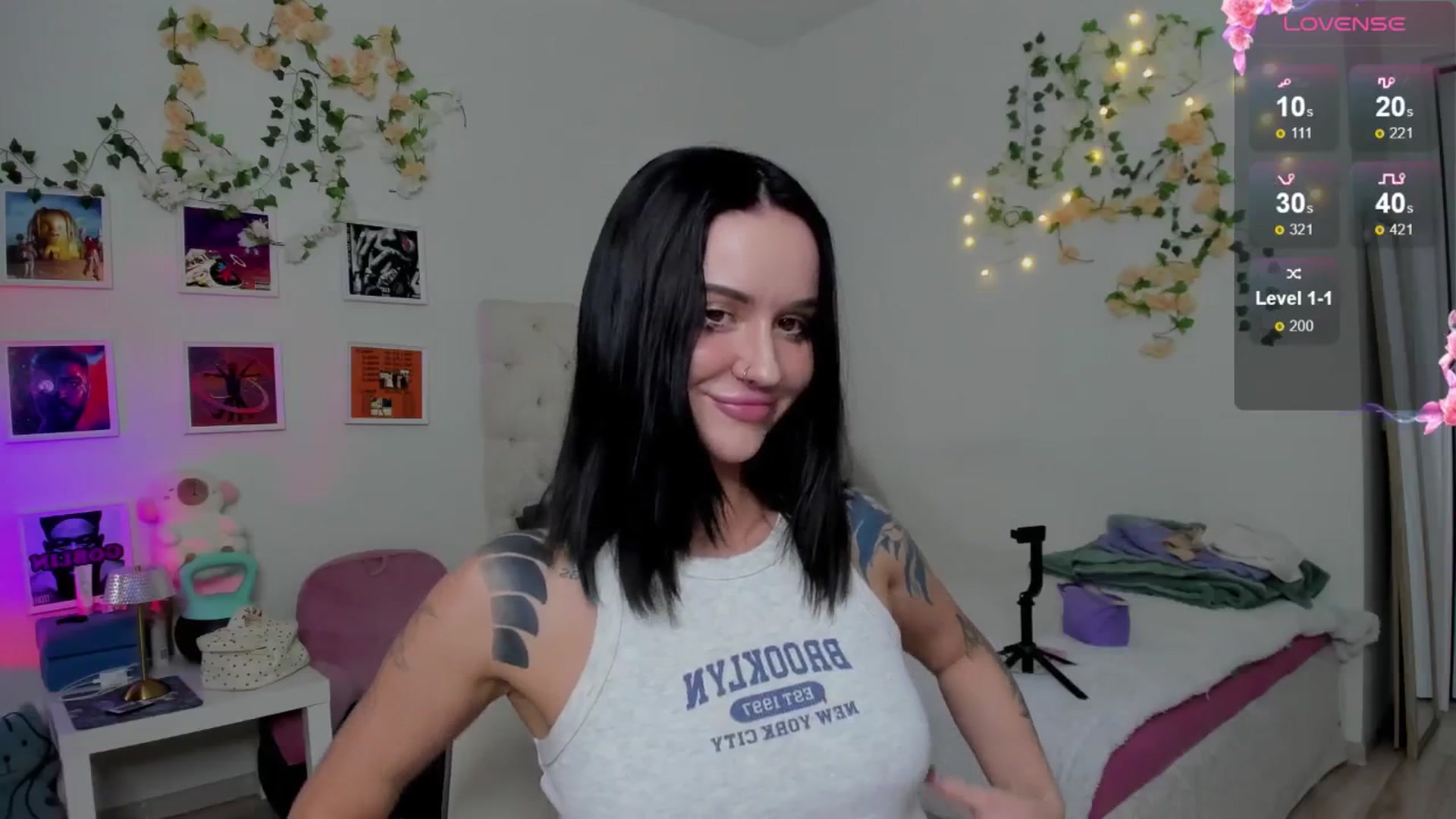 Gallery image thumbnail from Ellaaaa's myfreecams stream on, 11/05/2025, 11:57 image 13 of 20