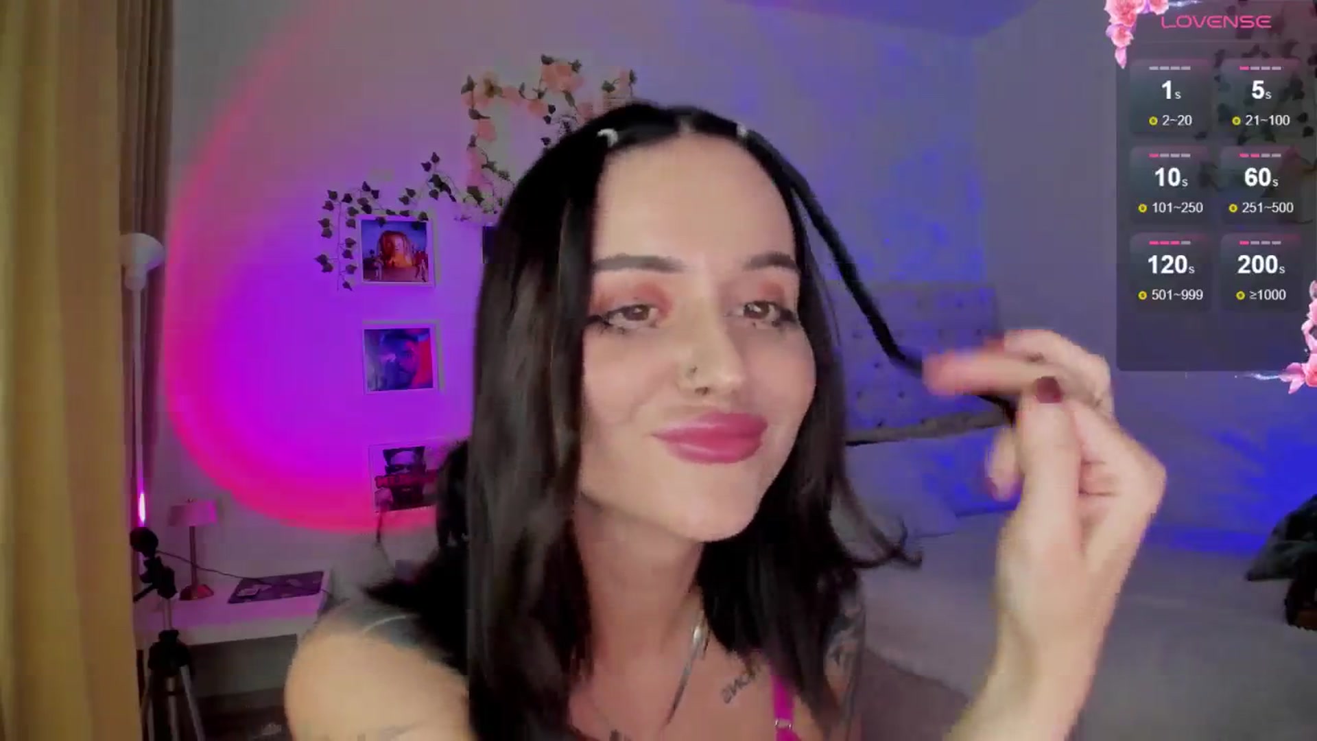 Gallery image thumbnail from Ellaaaa's myfreecams stream on, 11/10/2025, 10:29 image 4 of 20