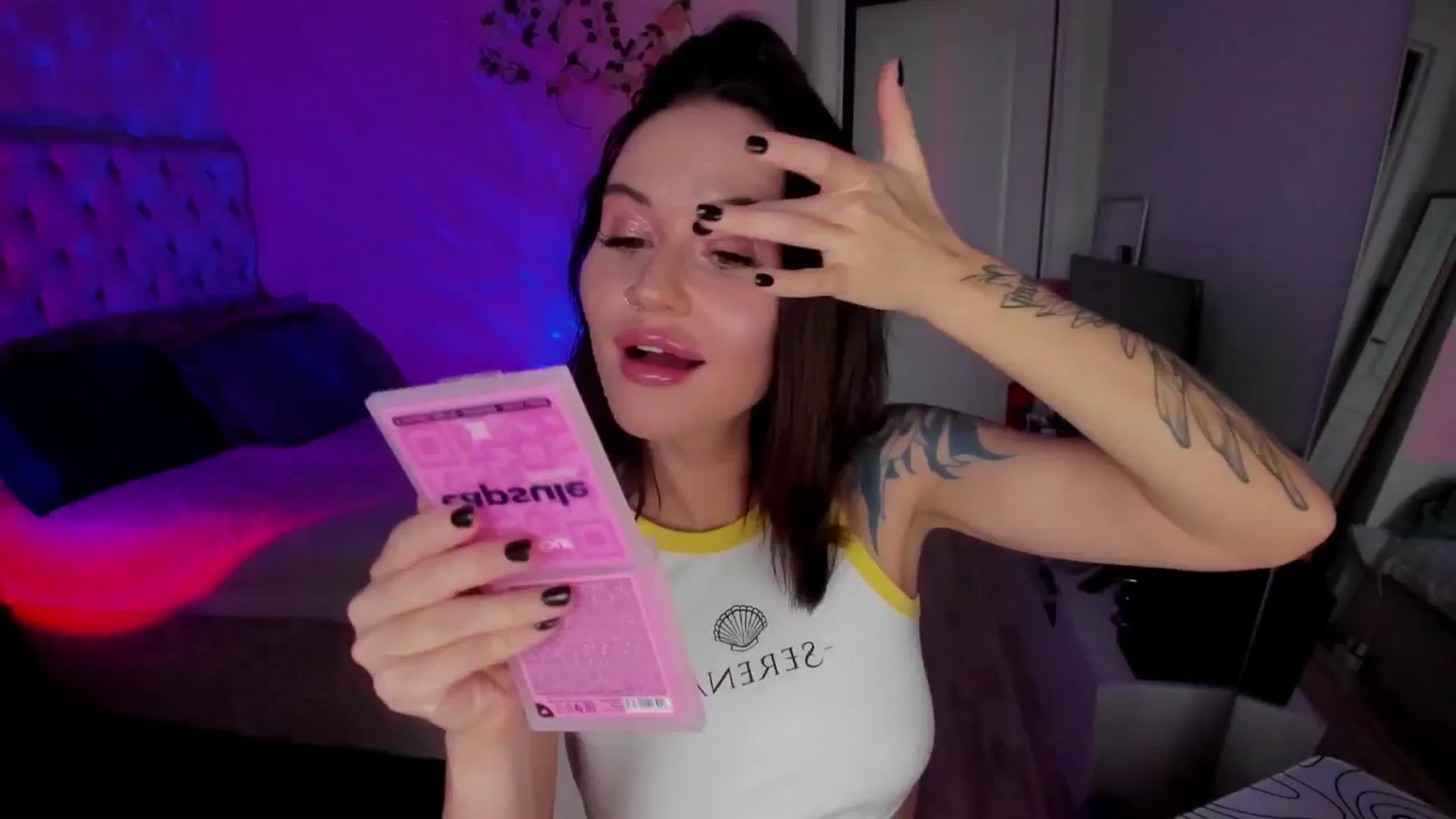 Gallery image thumbnail from Ellaaaa's myfreecams stream on, 11/22/2025, 10:13 image 8 of 20