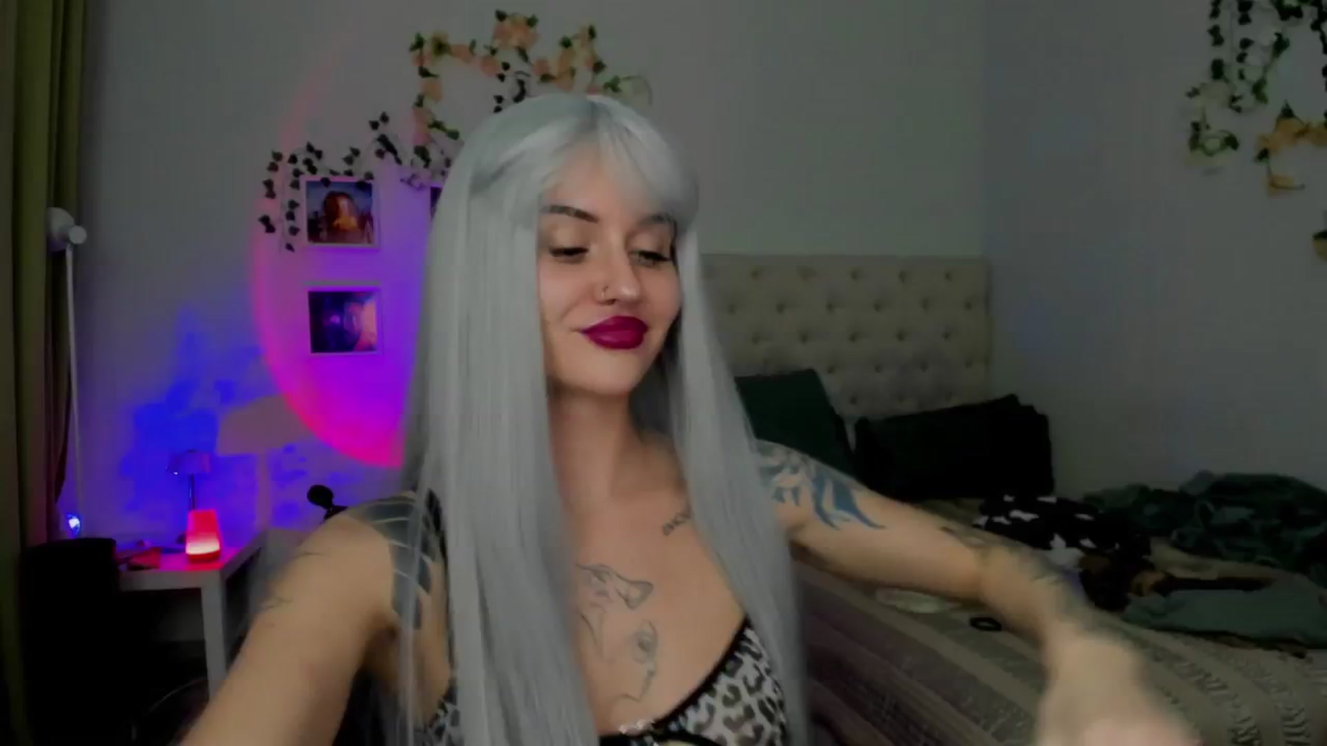 Gallery image thumbnail from Ellaaaa's myfreecams stream on, 12/03/2025, 15:29 image 10 of 20