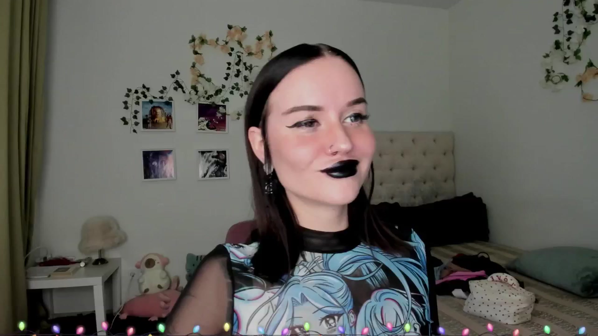 Gallery image thumbnail from Ellaaaa's myfreecams stream on, 12/07/2025, 09:22 image 6 of 20