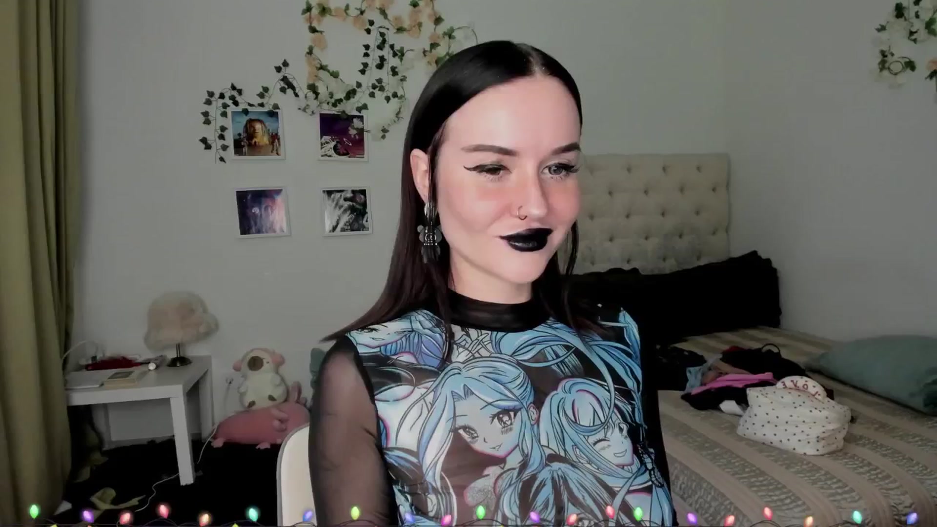 Gallery image thumbnail from Ellaaaa's myfreecams stream on, 12/07/2025, 09:22 image 15 of 20