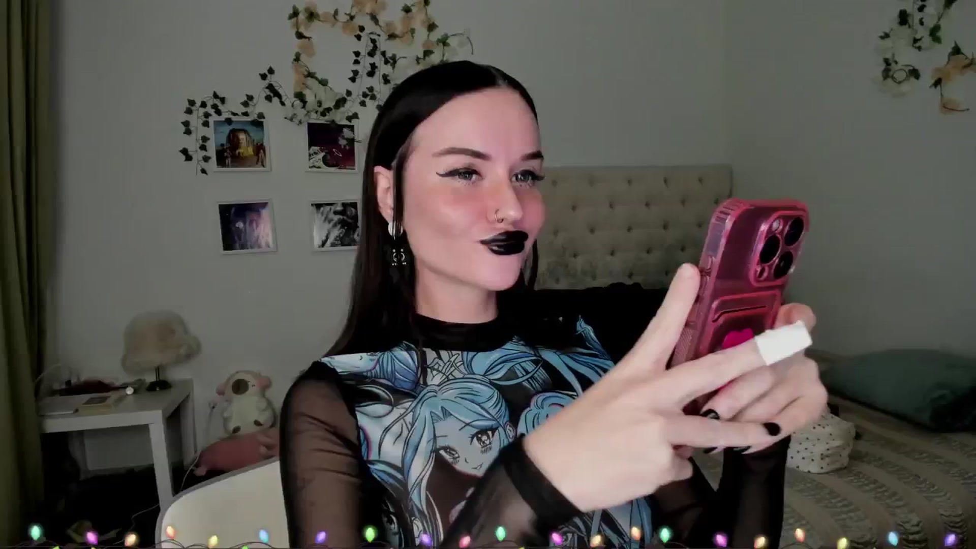 Gallery image thumbnail from Ellaaaa's myfreecams stream on, 12/07/2025, 09:52 image 12 of 20