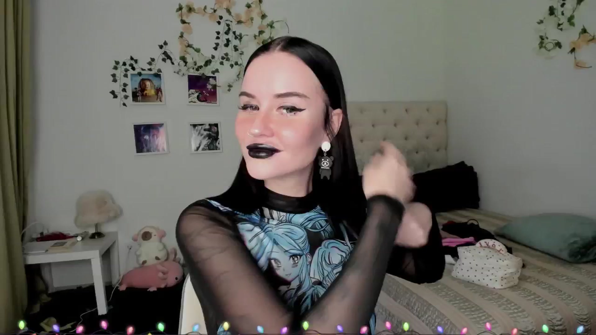 Gallery image thumbnail from Ellaaaa's myfreecams stream on, 12/07/2025, 09:52 image 5 of 20