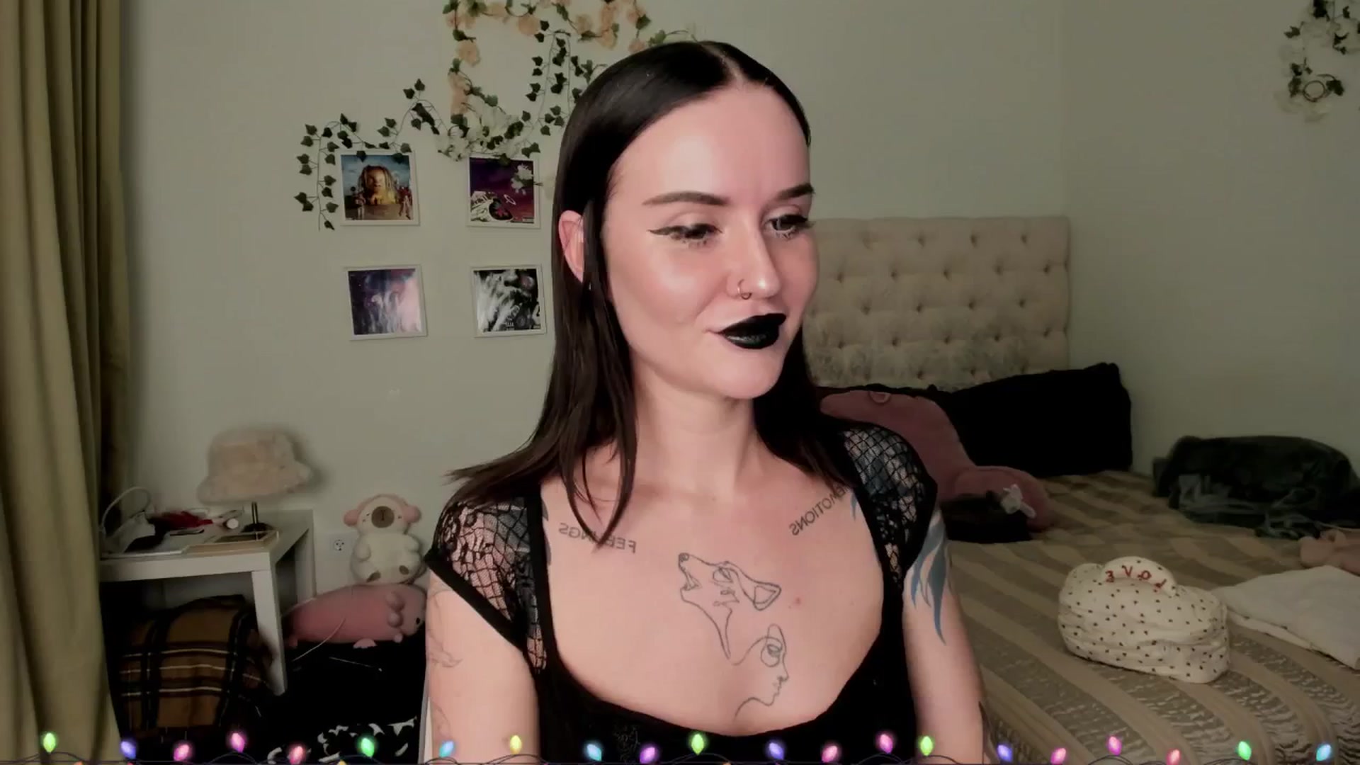 Gallery image thumbnail from Ellaaaa's myfreecams stream on, 12/09/2025, 14:39 image 14 of 20