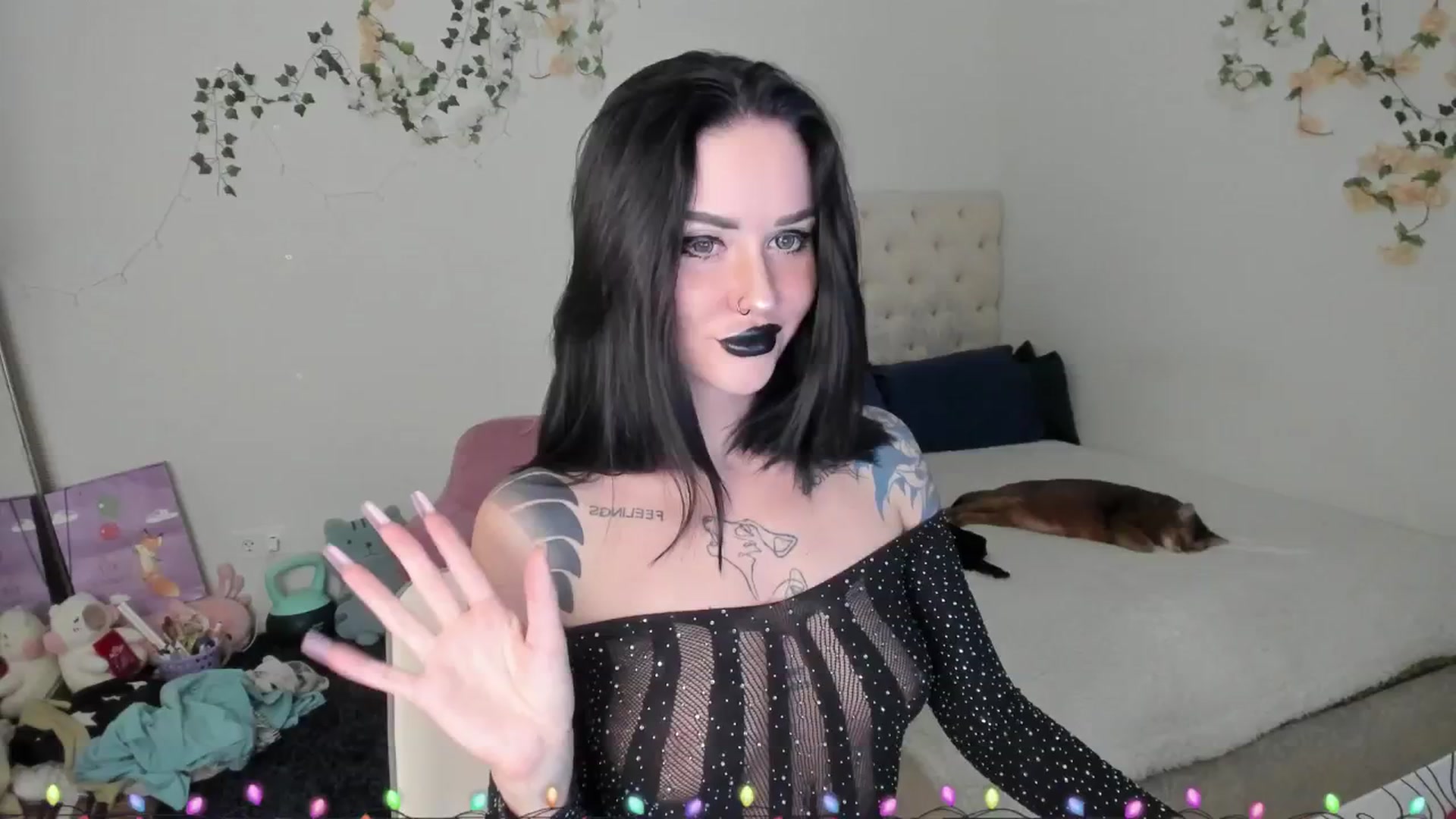 Gallery image thumbnail from Ellaaaa's myfreecams stream on, 01/04/2026, 10:49 image 1 of 20