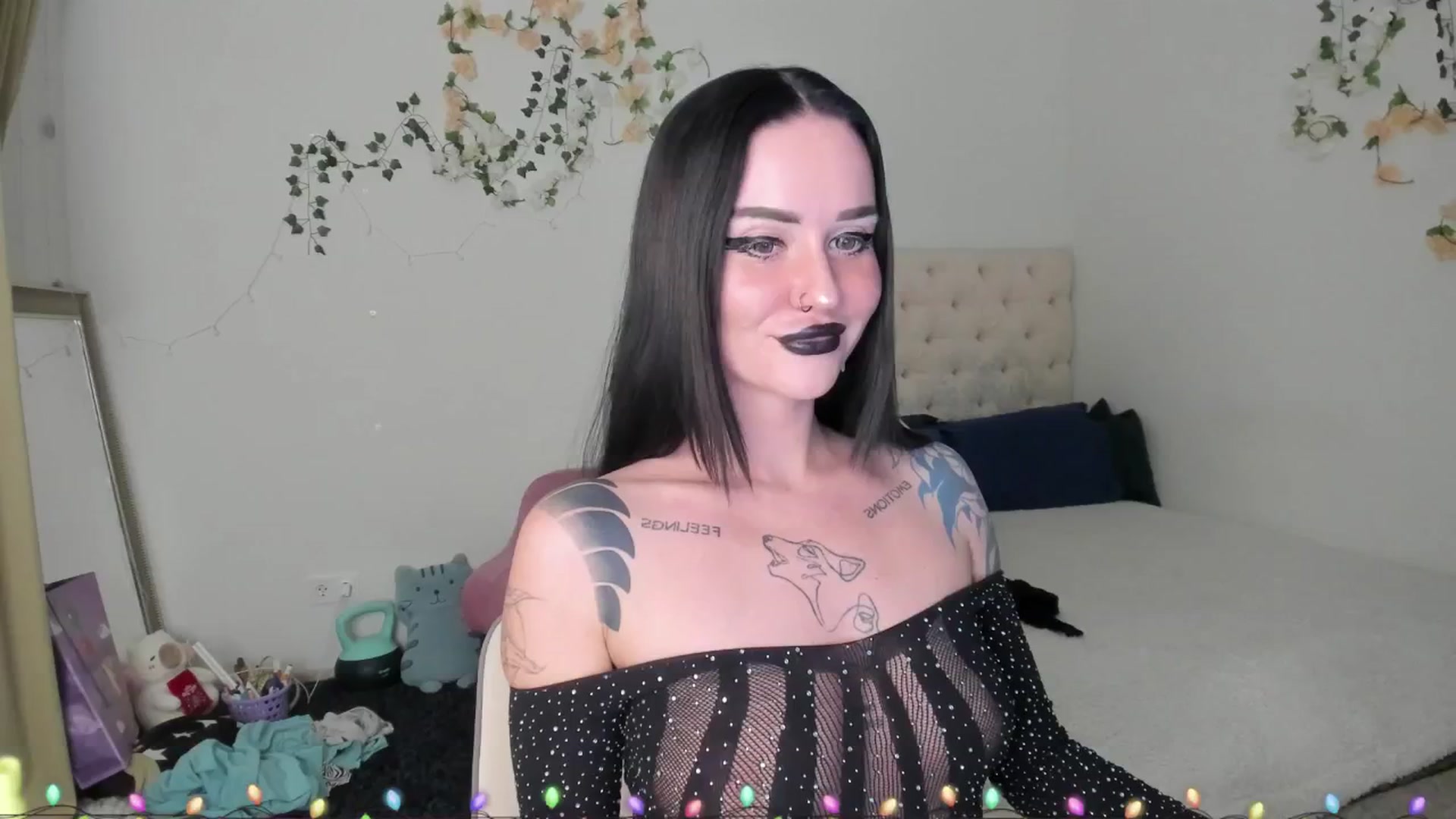 Gallery image thumbnail from Ellaaaa's myfreecams stream on, 01/04/2026, 10:49 image 20 of 20
