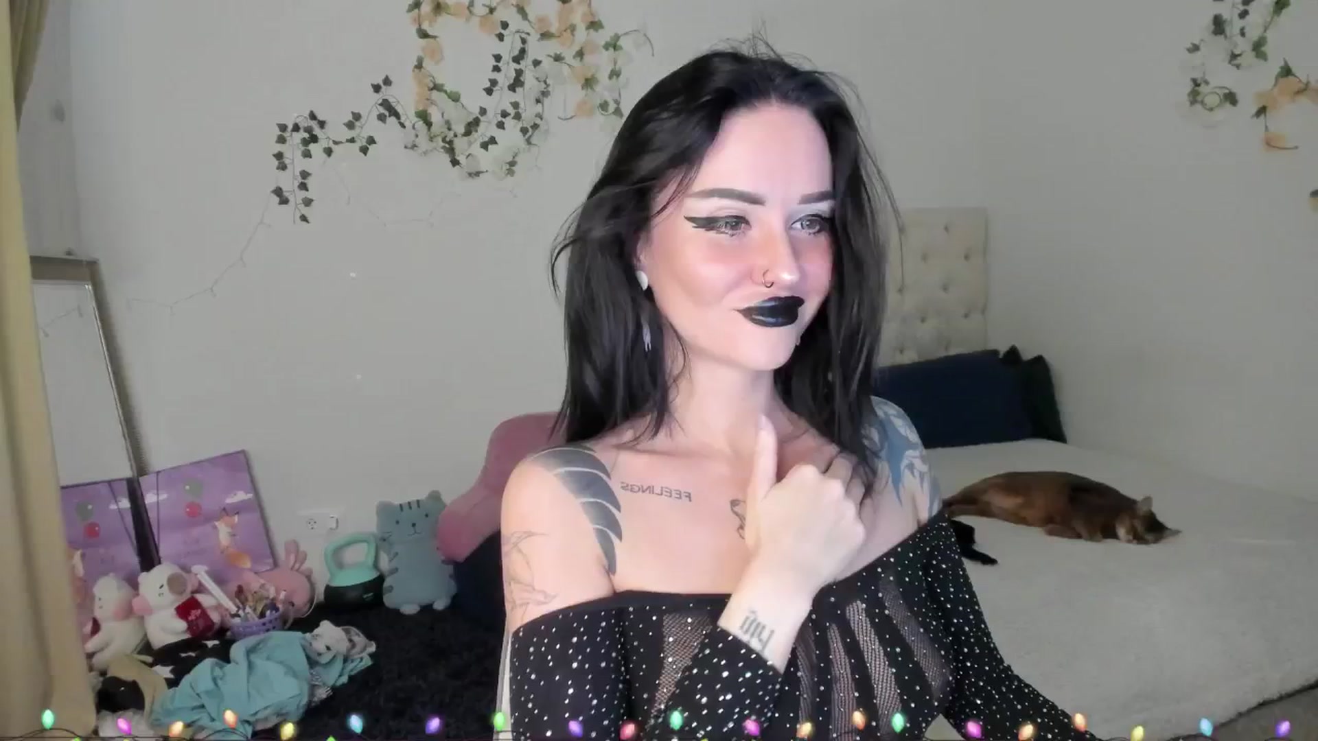 Gallery image thumbnail from Ellaaaa's myfreecams stream on, 01/04/2026, 10:49 image 5 of 20