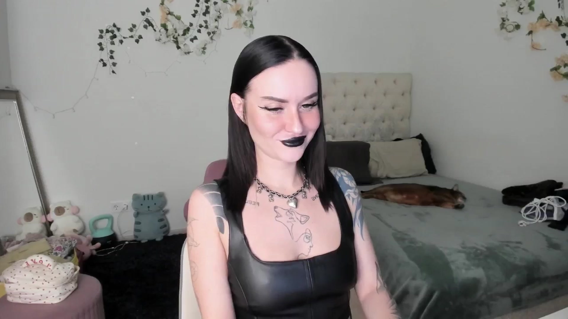 Gallery image thumbnail from Ellaaaa's myfreecams stream on, 01/21/2026, 09:26 image 15 of 20