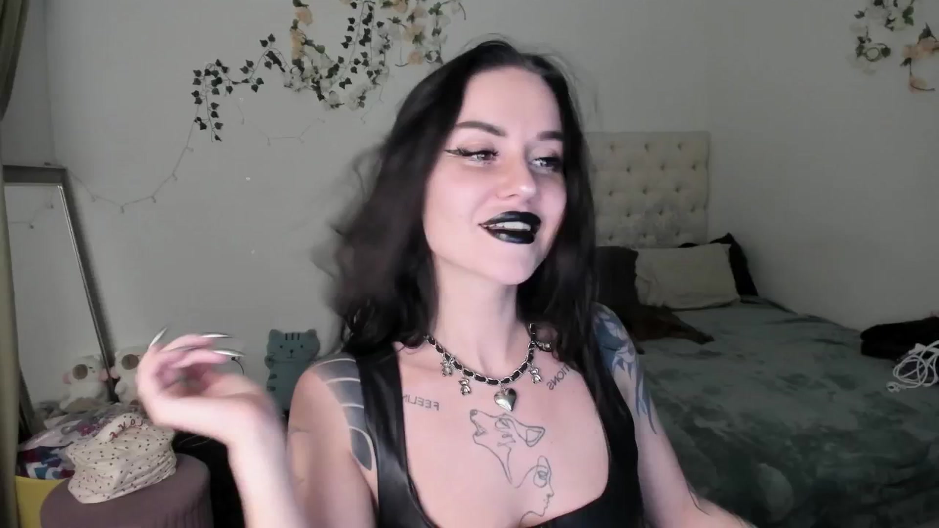 Gallery image thumbnail from Ellaaaa's myfreecams stream on, 01/21/2026, 15:19 image 1 of 20