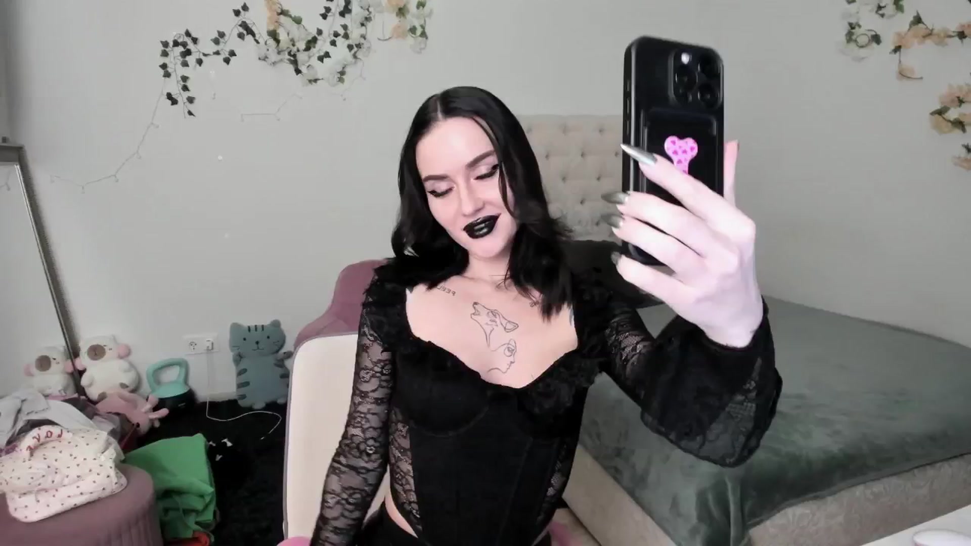 Gallery image thumbnail from Ellaaaa's myfreecams stream on, 01/26/2026, 09:27 image 4 of 20