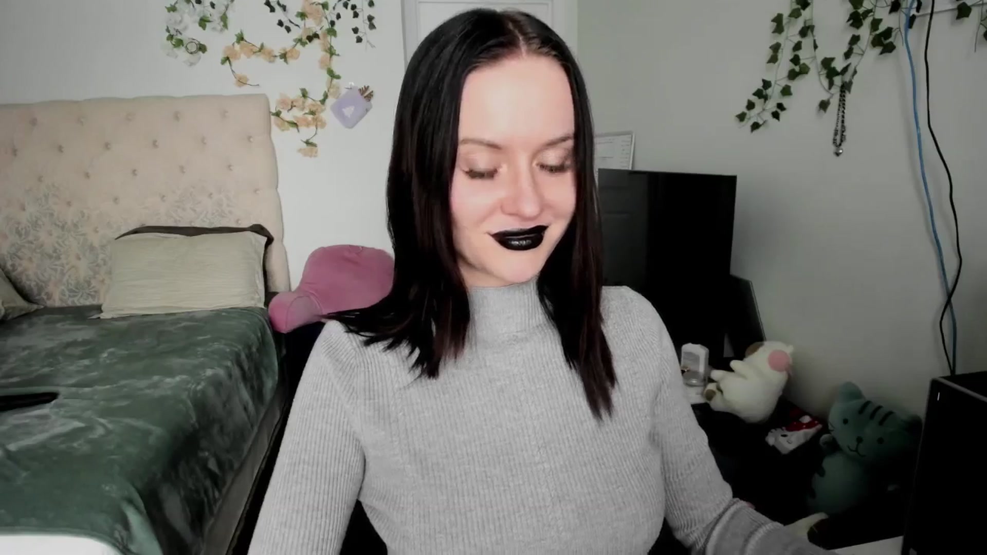 Gallery image thumbnail from Ellaaaa's myfreecams stream on, 02/10/2026, 12:53 image 14 of 20