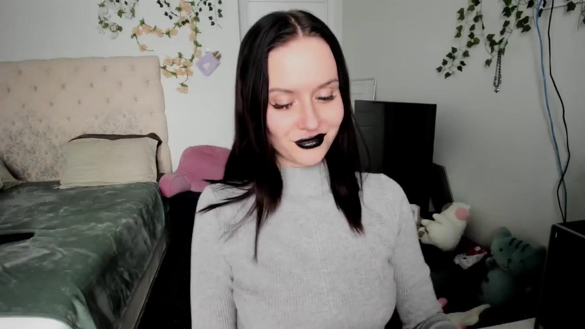 Gallery image thumbnail from Ellaaaa's myfreecams stream on, 02/10/2026, 12:53 image 11 of 20