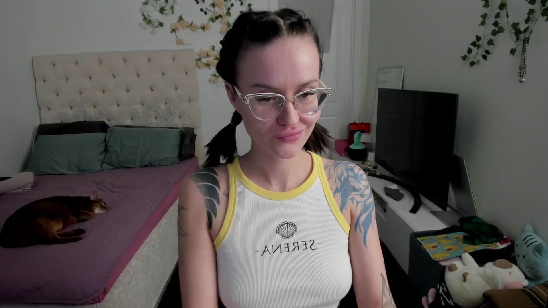 Gallery image thumbnail from Ellaaaa's myfreecams stream on, 02/11/2026, 14:53 image 16 of 20