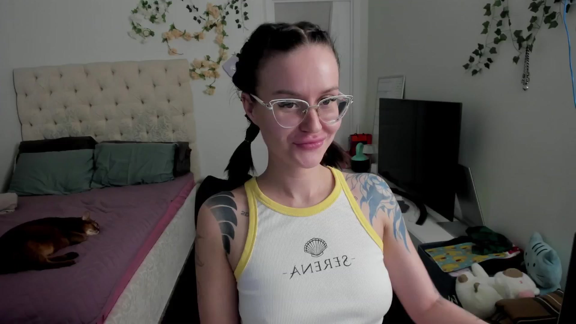 Gallery image thumbnail from Ellaaaa's myfreecams stream on, 02/11/2026, 14:53 image 19 of 20